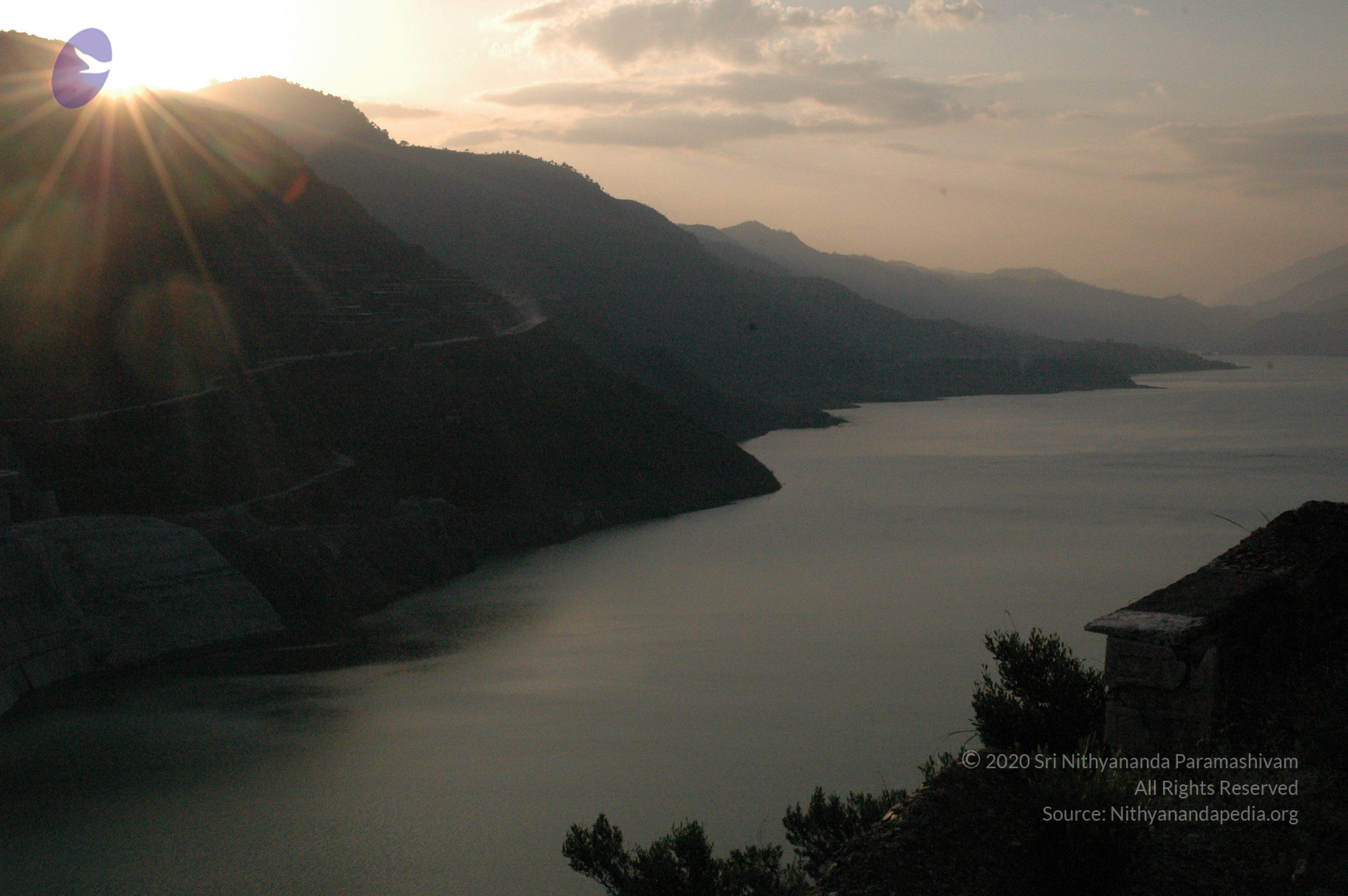 Himalaya2007Jul16 305_CMP_WM