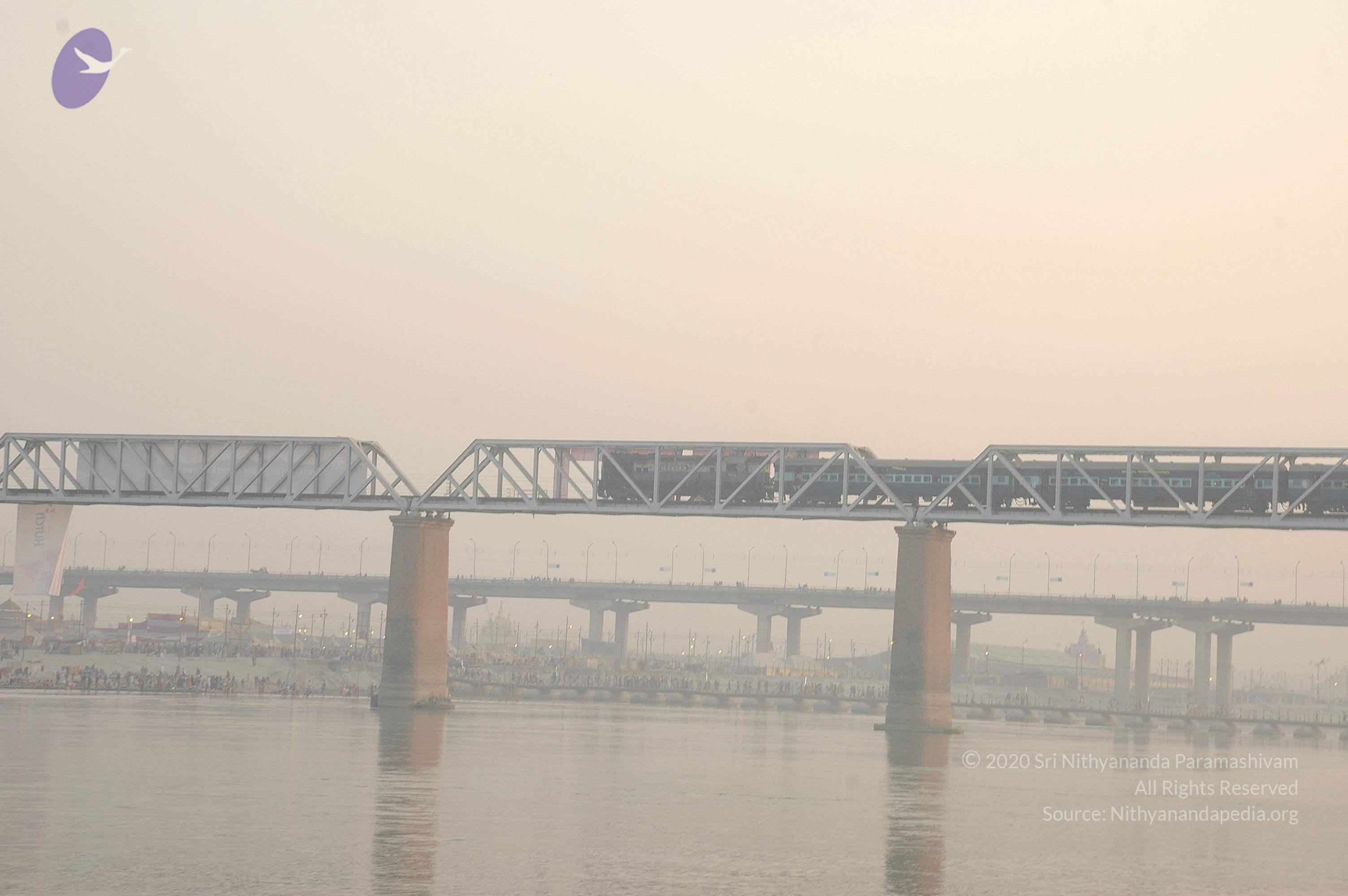 india-Ashram-Dic.30-31-1 -.05-06 130_CMP_WM