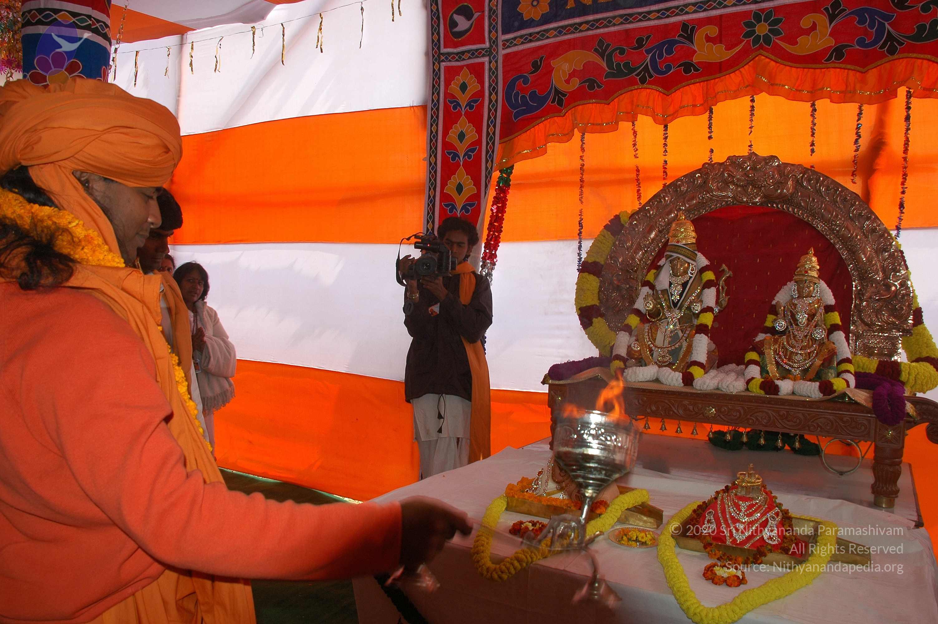 india-Ashram-Dic.30-31-1 -.05-06 262_CMP_WM