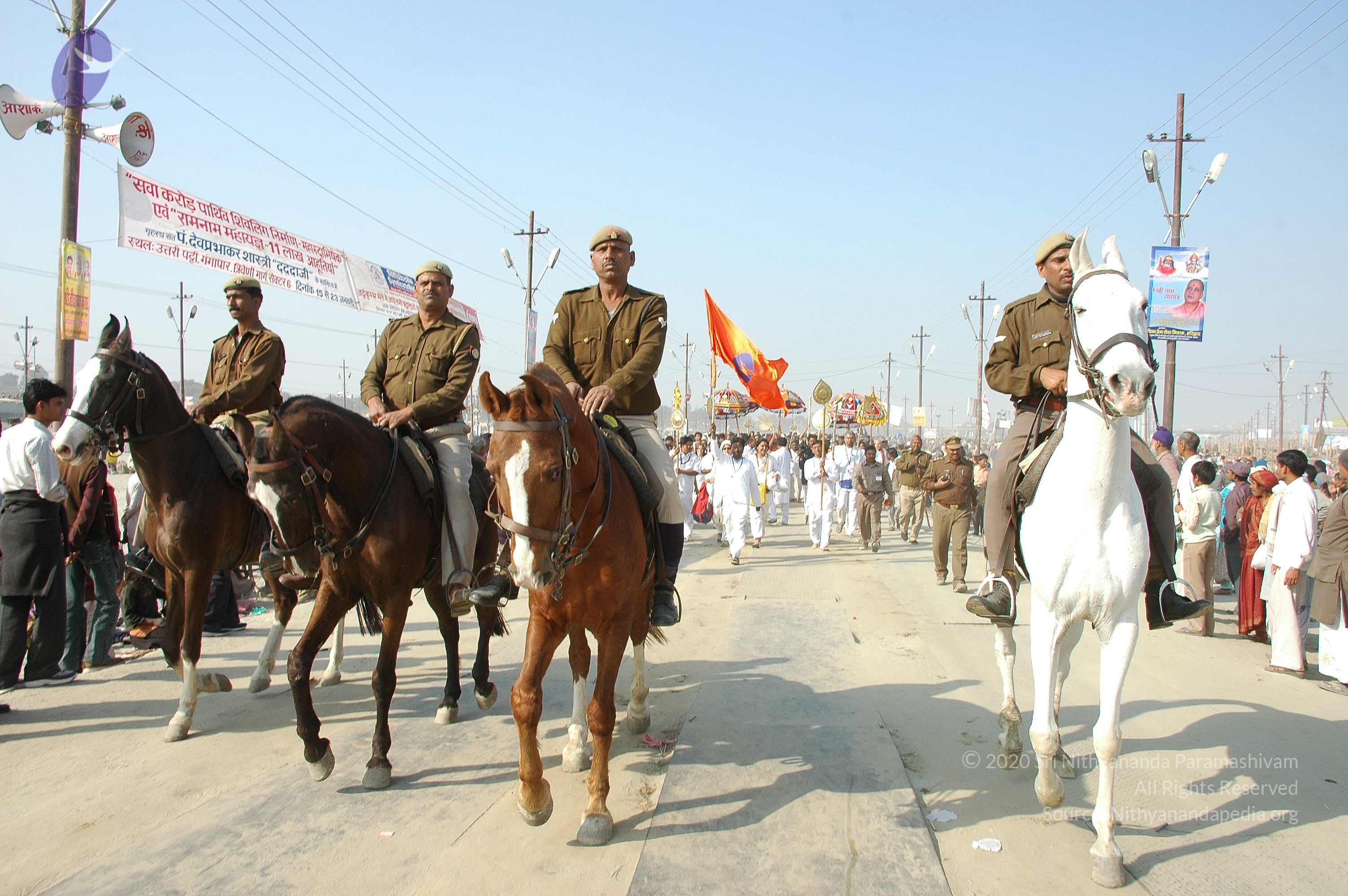 india-Ashram-Dic.30-31-1 -.05-06 386_CMP_WM