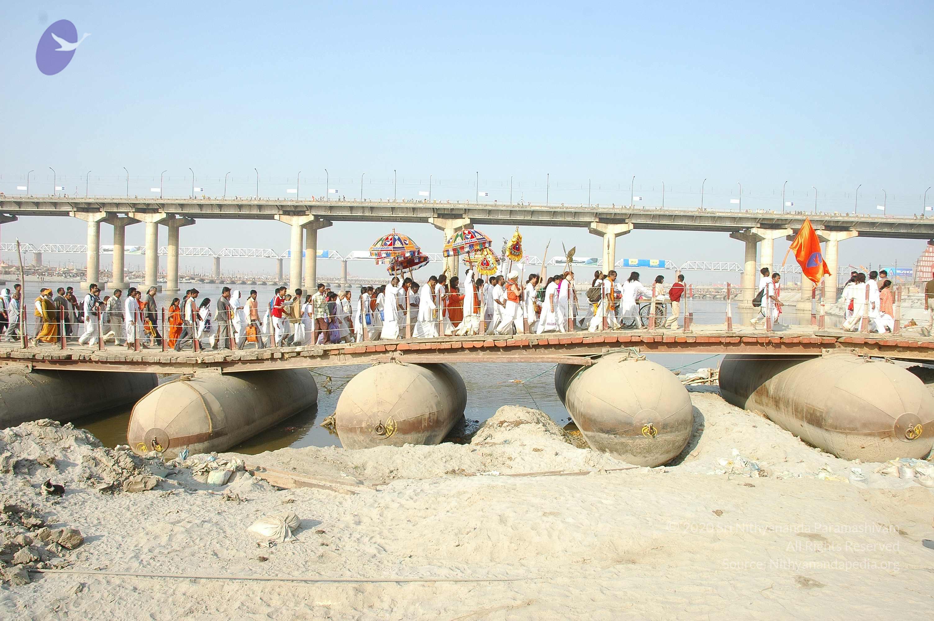 india-Ashram-Dic.30-31-1 -.05-06 400_CMP_WM