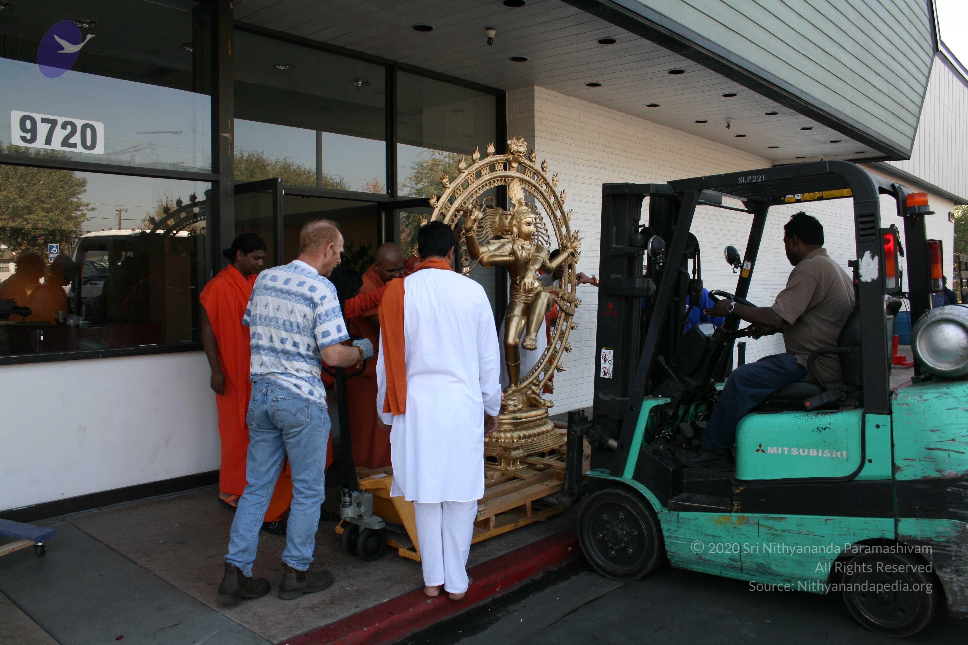 LANewAshramPrepNov2007 2262_CMP_WM