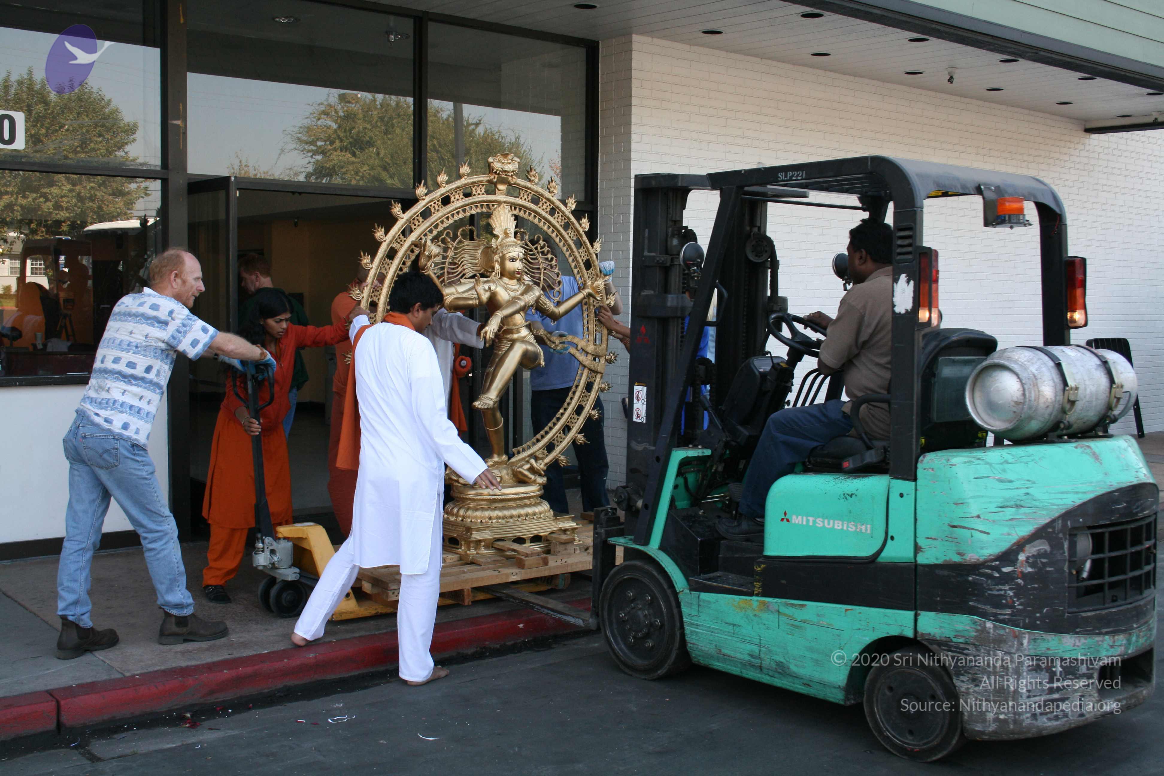 LANewAshramPrepNov2007 2264_CMP_WM