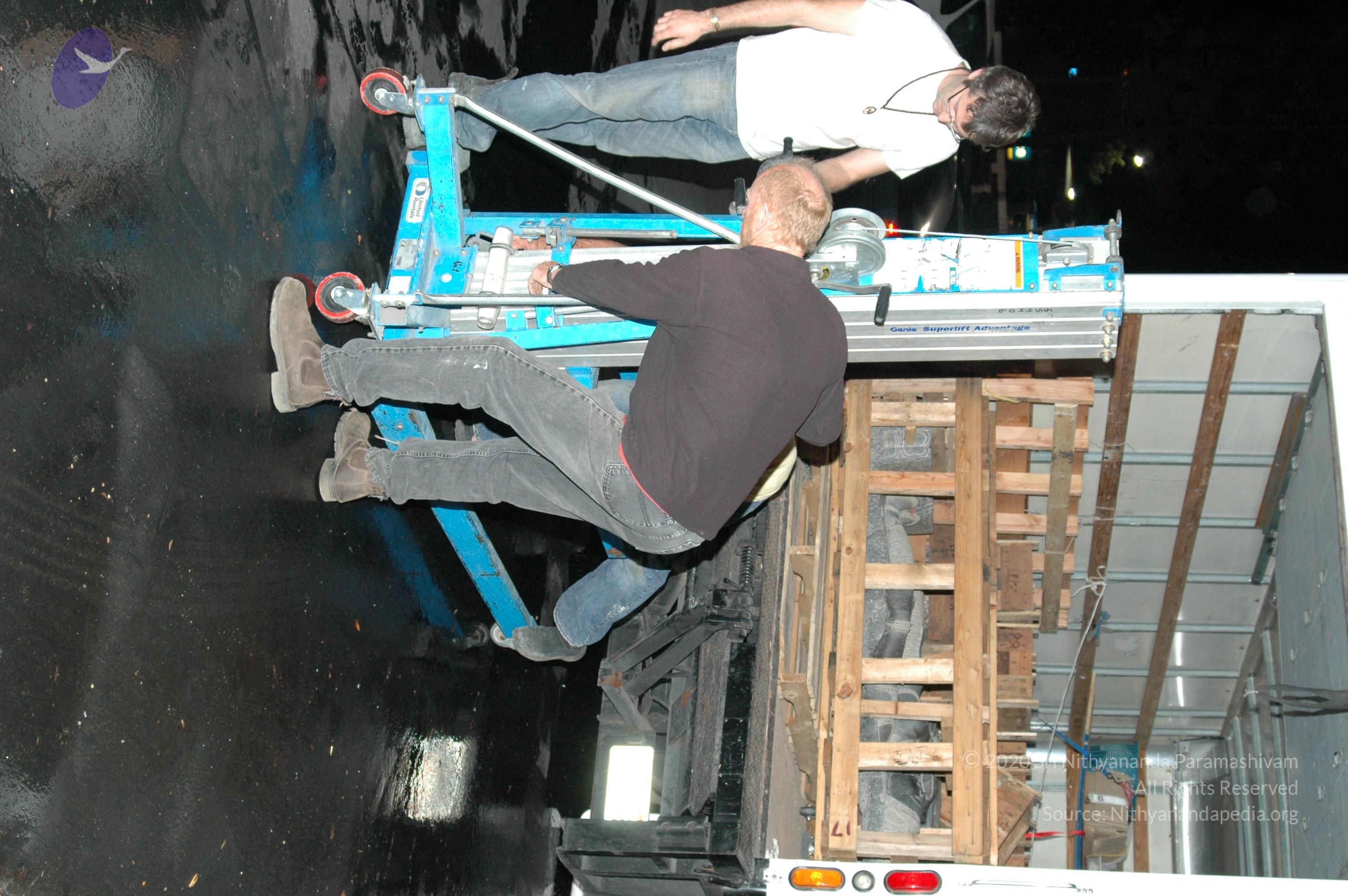 MC15-19Nov2007 066_CMP_WM