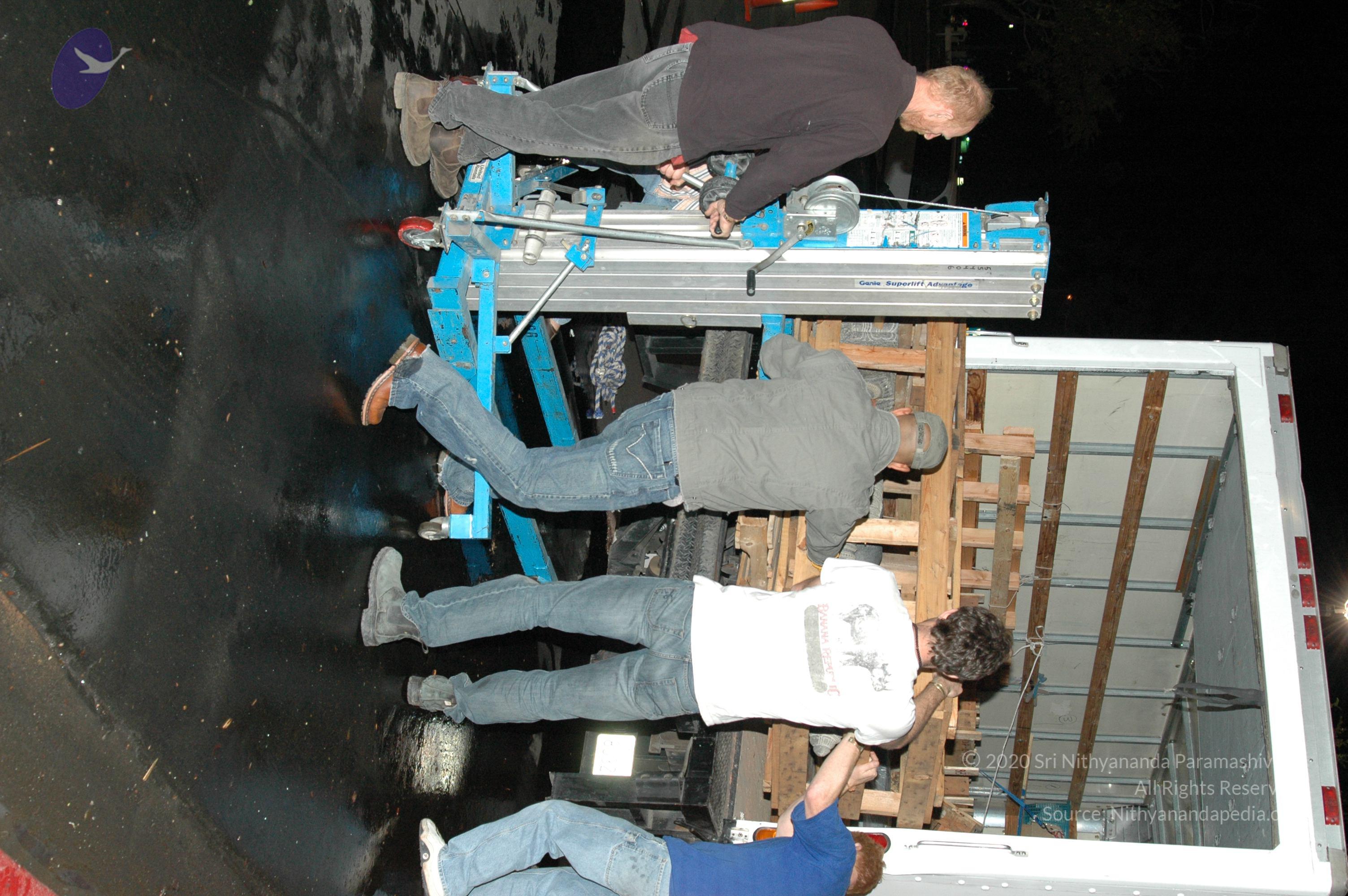 MC15-19Nov2007 074_CMP_WM