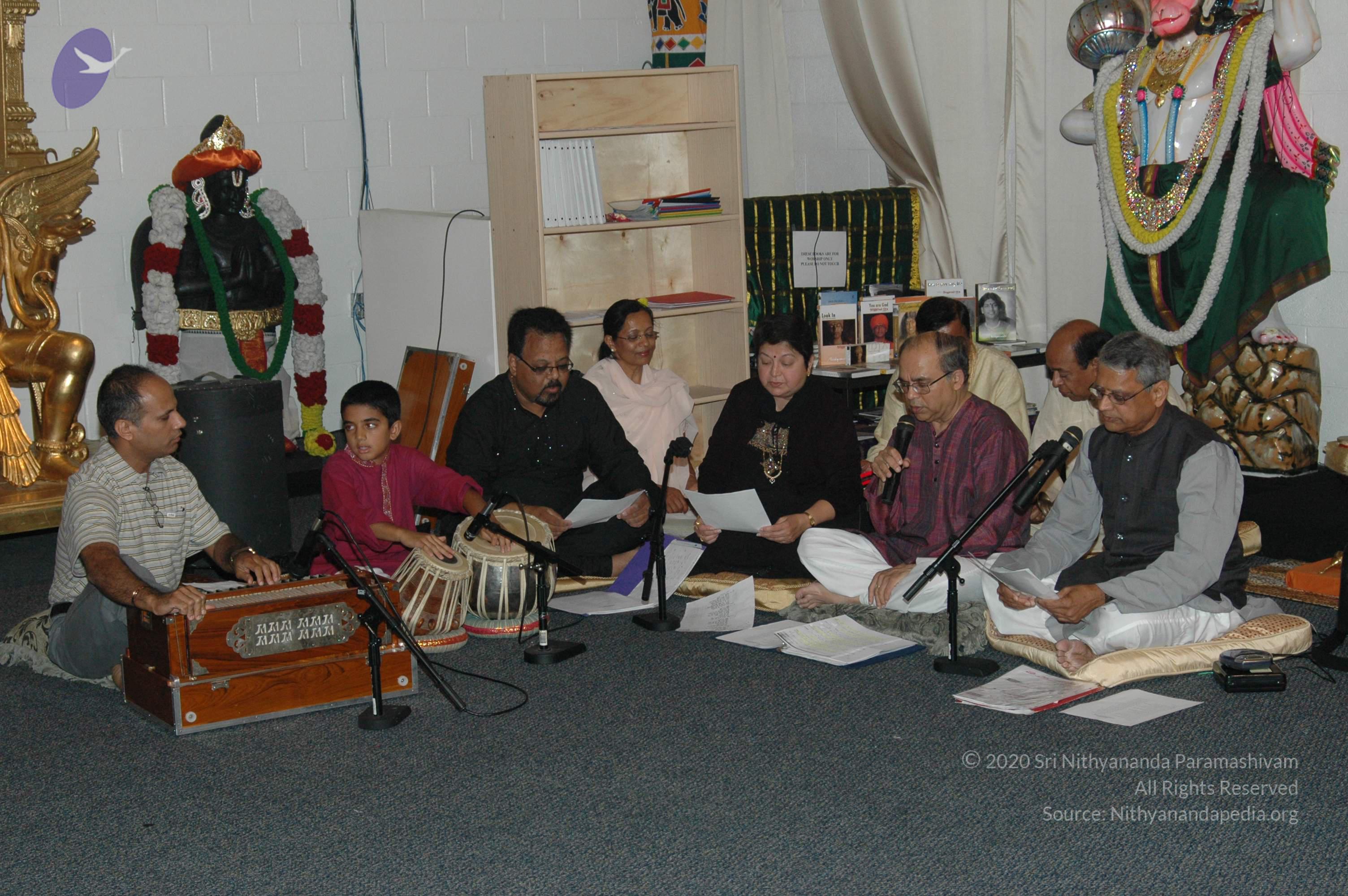 13July2008_Gopi_Group_Bhajans_01_CMP_WM