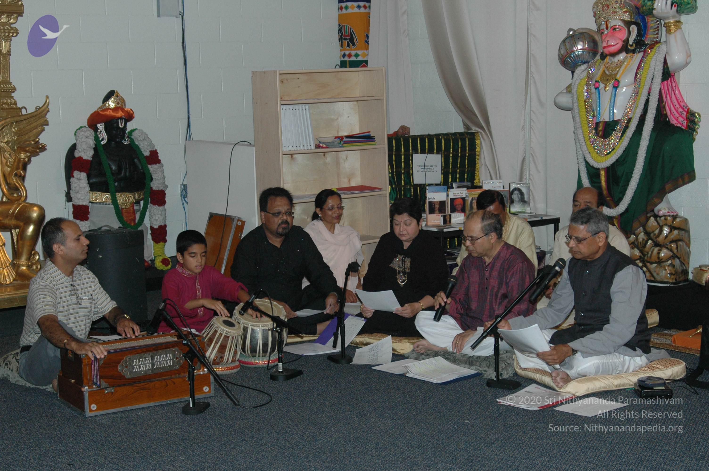 13July2008_Gopi_Group_Bhajans_02_CMP_WM