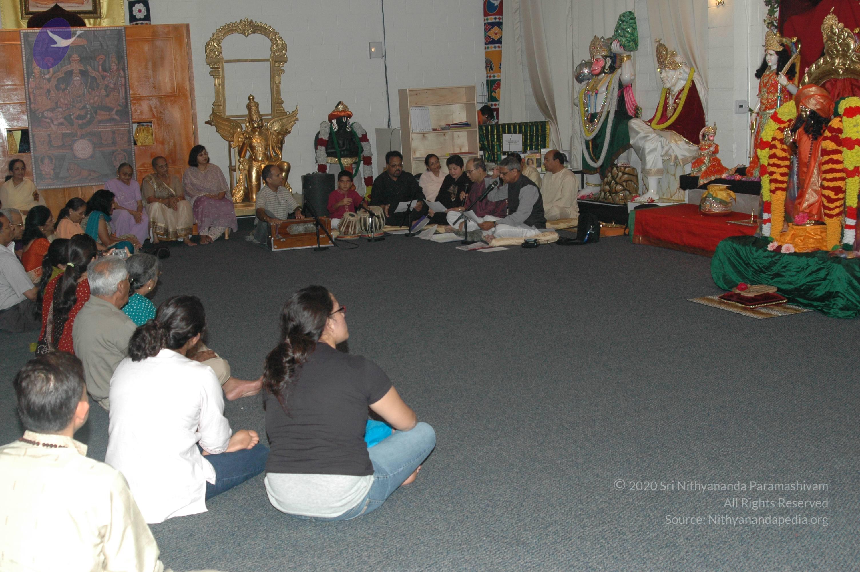 13July2008_Gopi_Group_Bhajans_03_CMP_WM