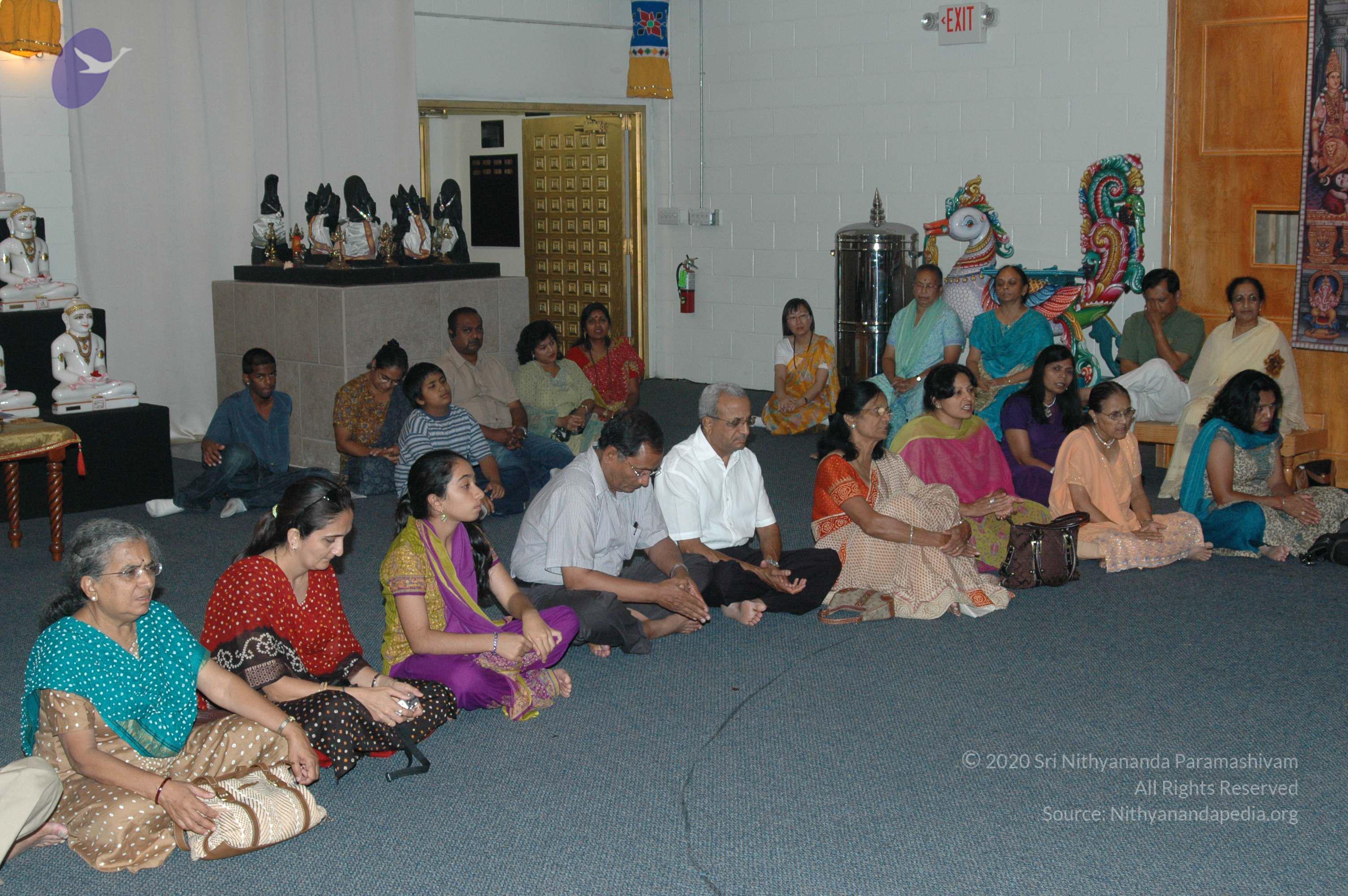13July2008_Gopi_Group_Bhajans_05_CMP_WM