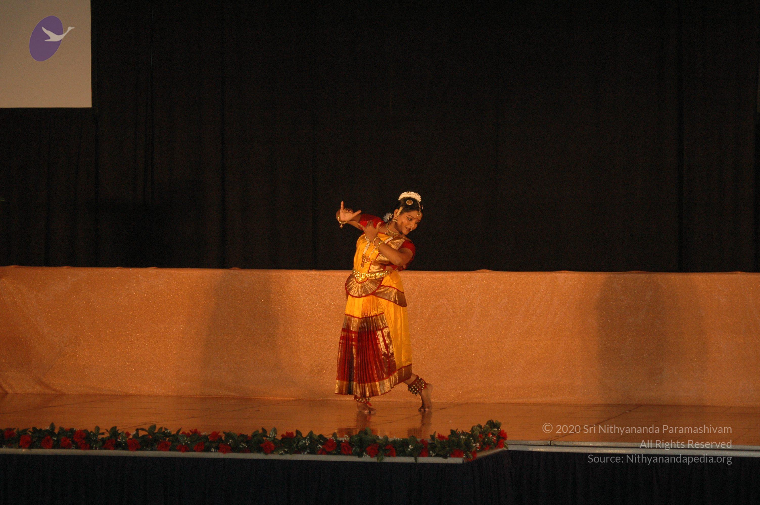 18July2008_Rangasree_Dance_Performance_03_CMP_WM