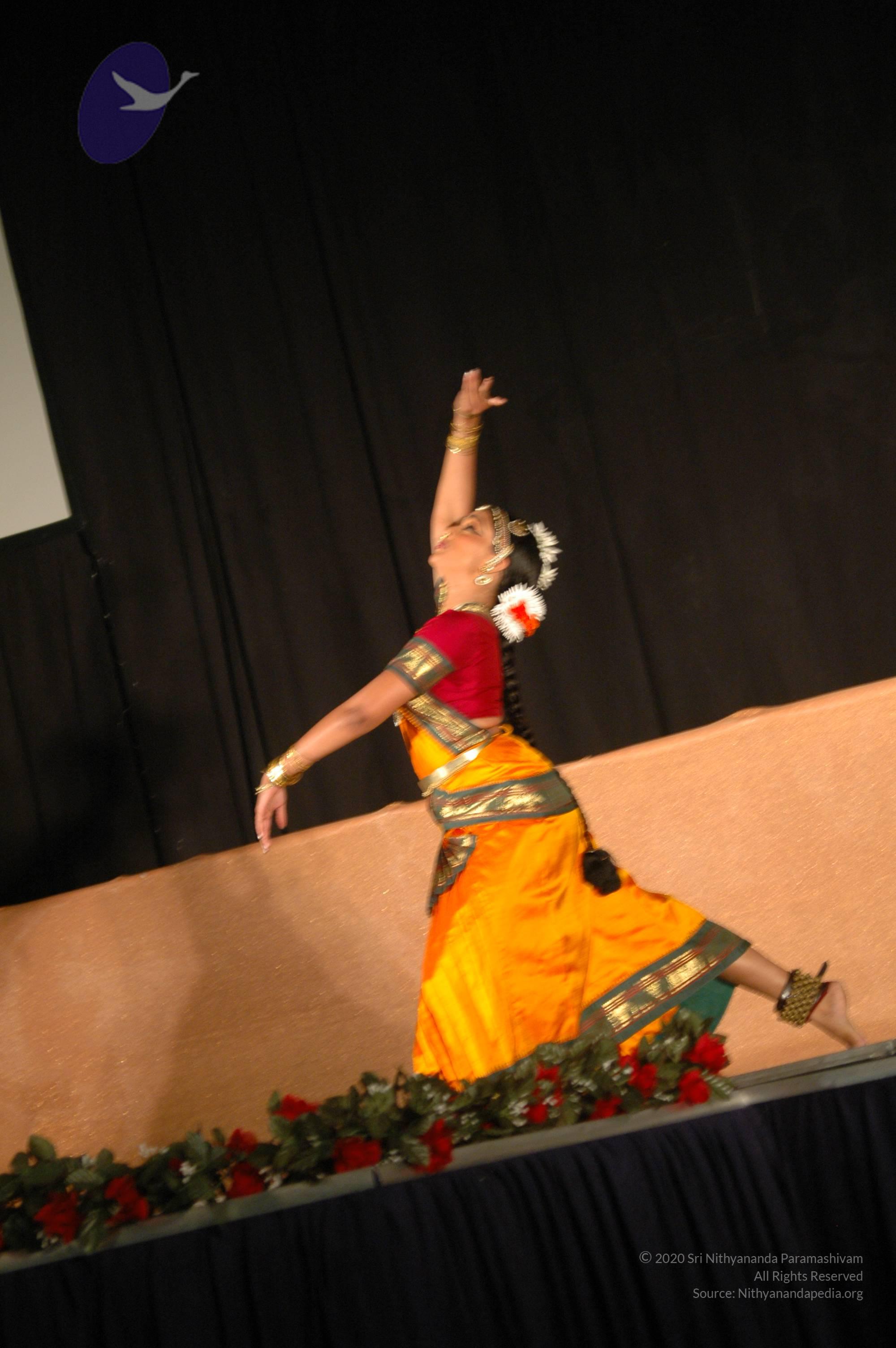 18July2008_Rangasree_Dance_Performance_10_CMP_WM