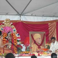 11May08_darshan_008_CMP_WM