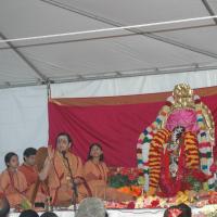 11May08_darshan_010_CMP_WM