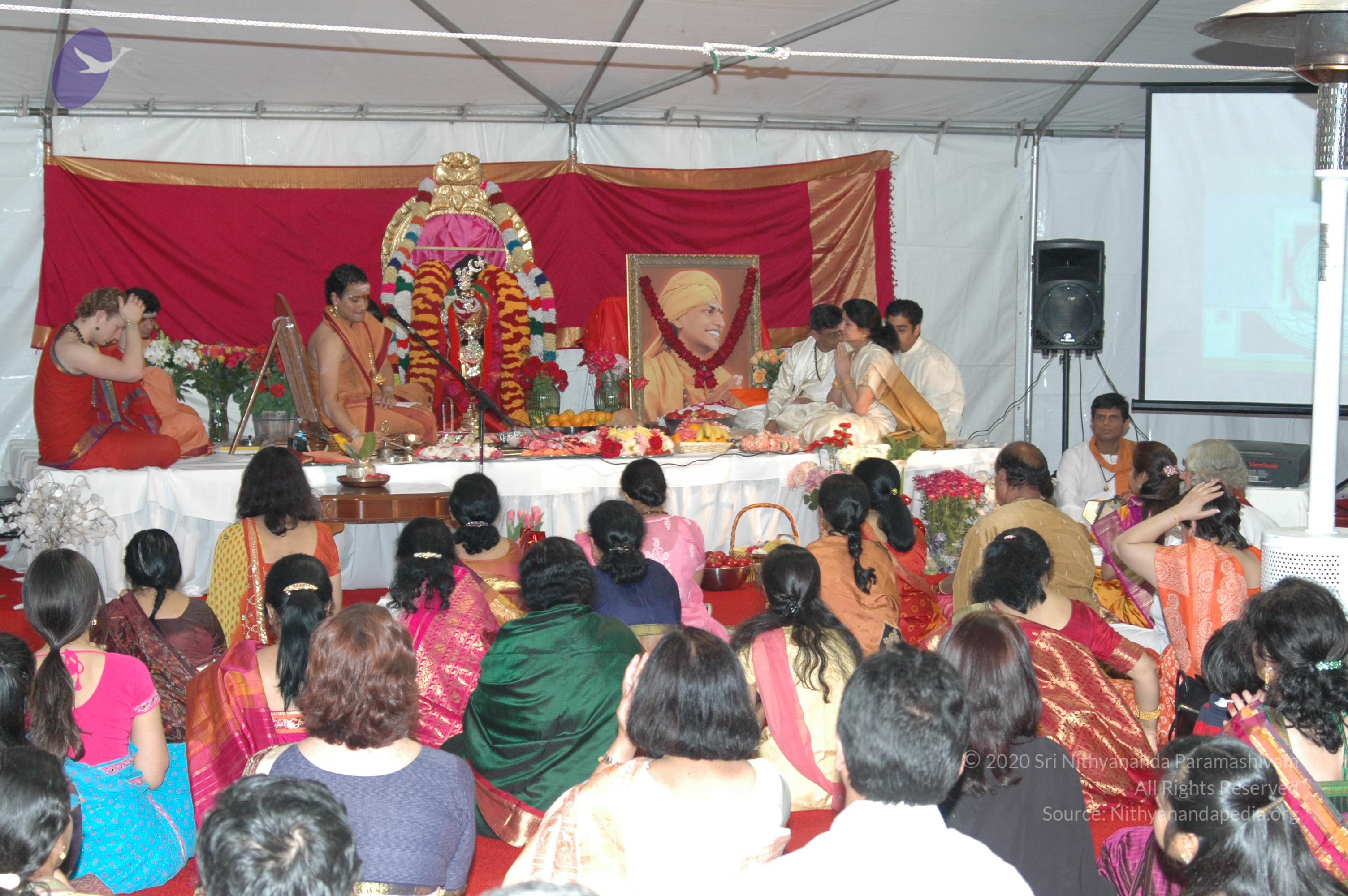 11May08_darshan_014_CMP_WM