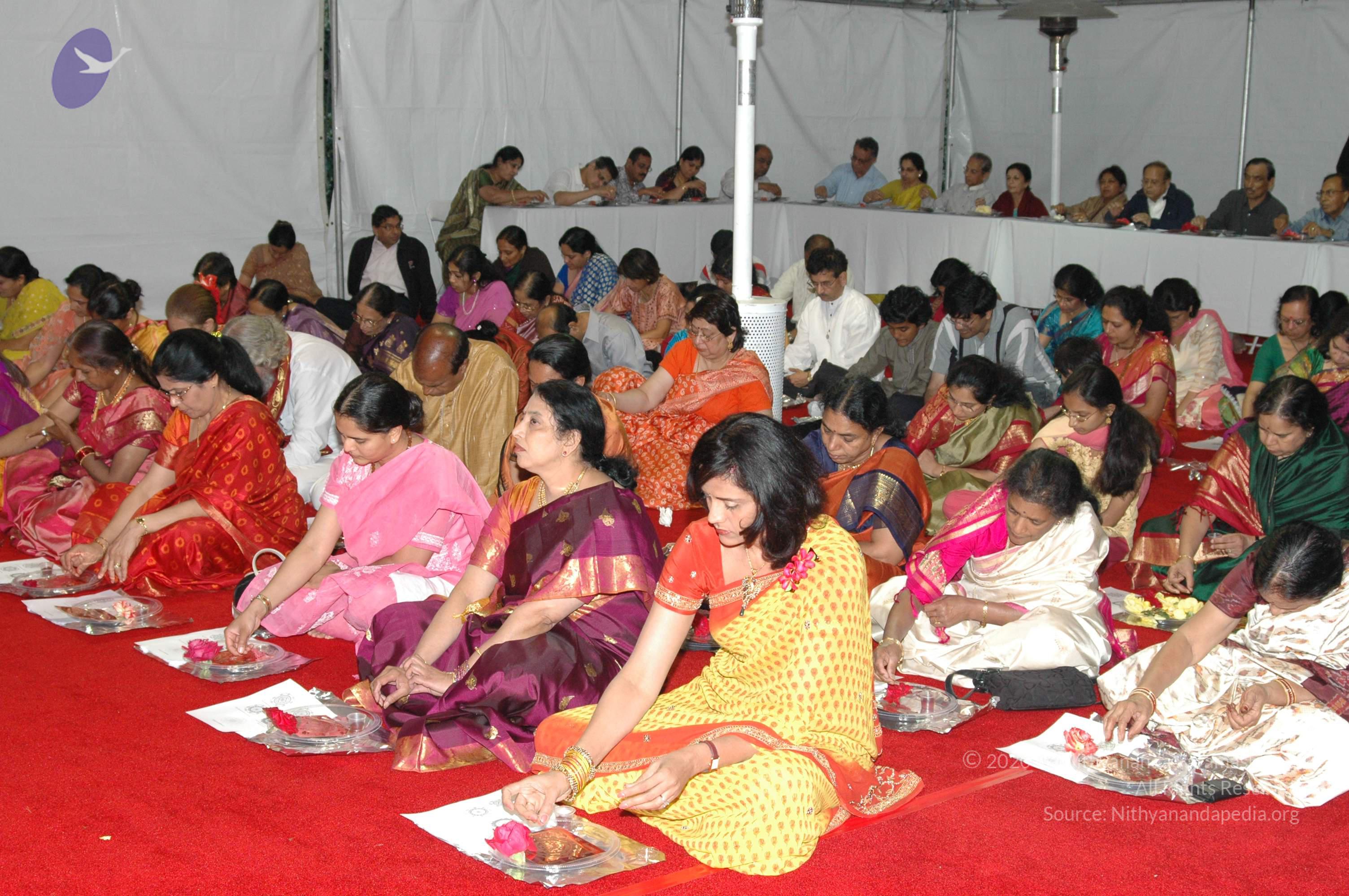 11May08_darshan_017_CMP_WM