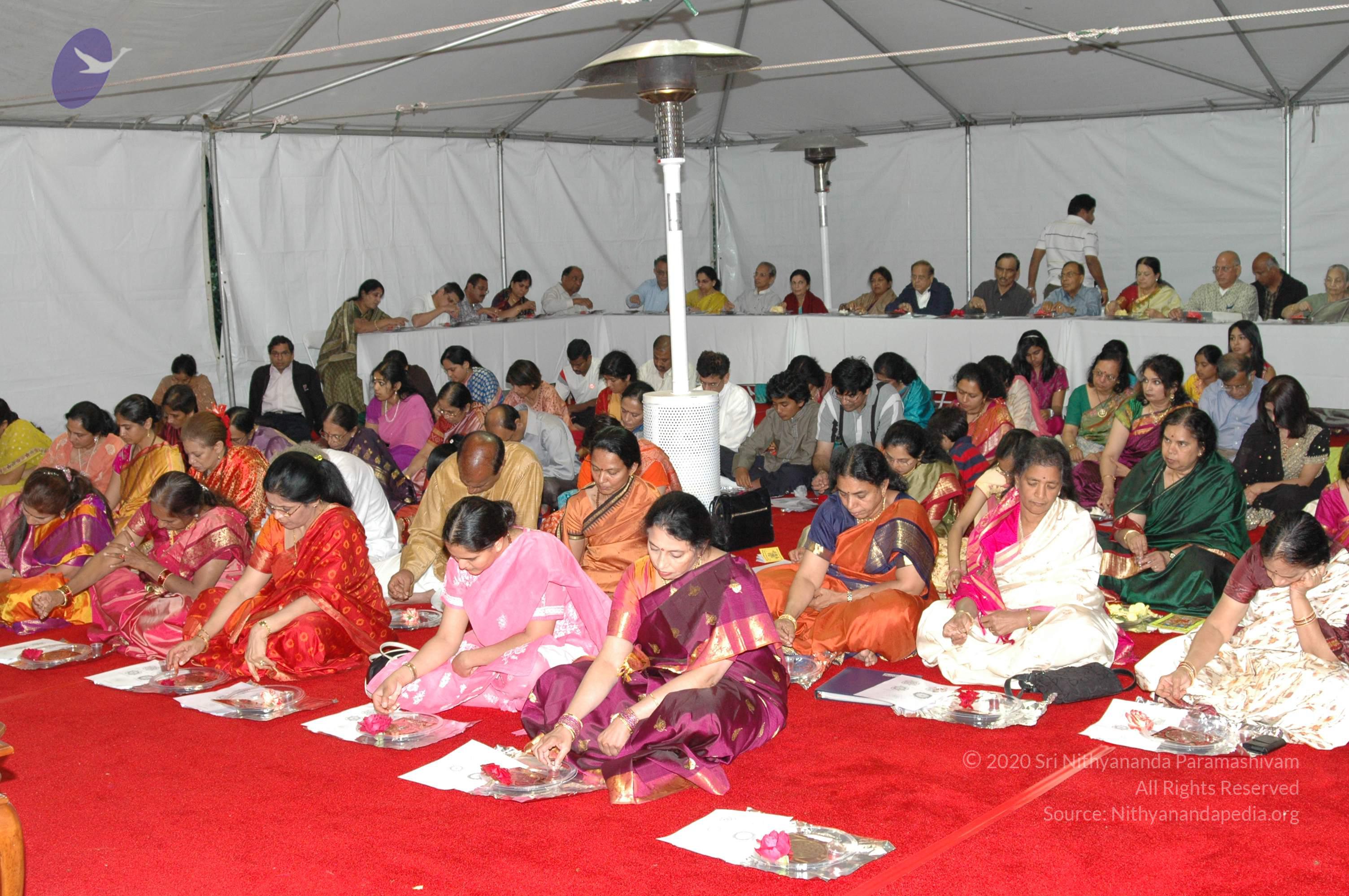 11May08_darshan_018_CMP_WM