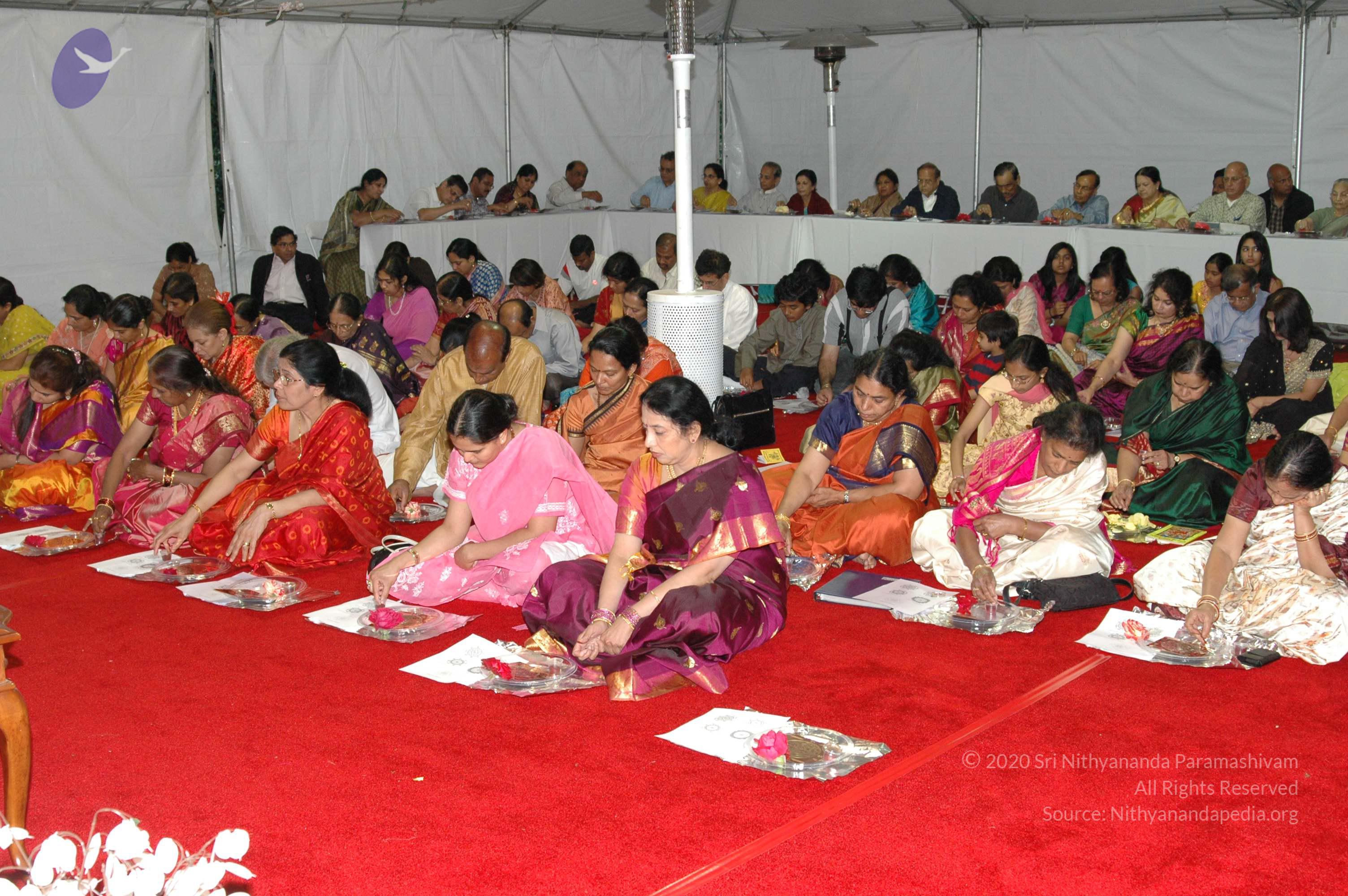 11May08_darshan_019_CMP_WM