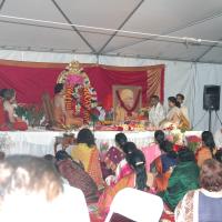 11May08_darshan_023_CMP_WM