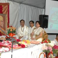 11May08_darshan_033_CMP_WM