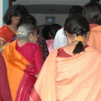 11May08_darshan_081_CMP_WM