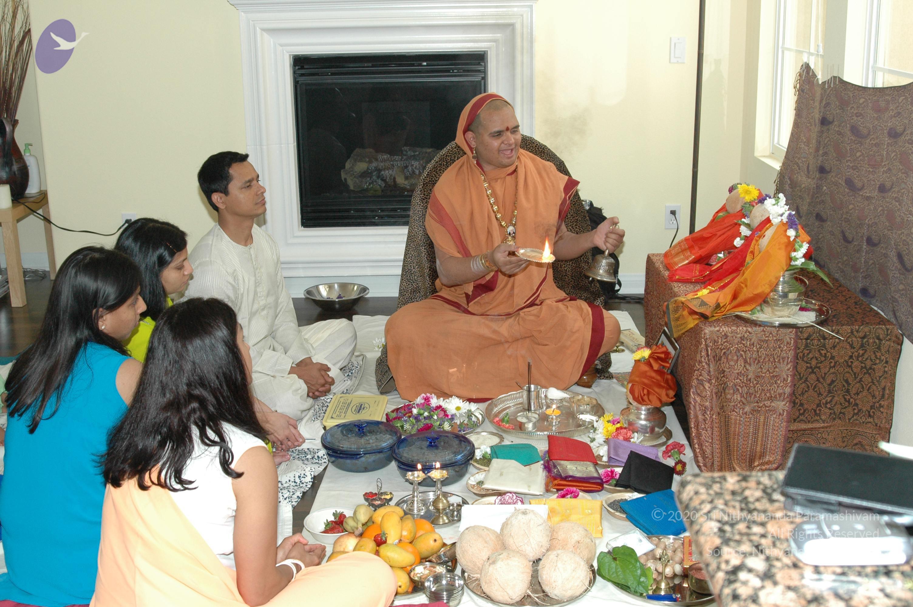 11May08_darshan_124_CMP_WM