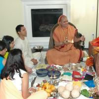 11May08_darshan_124_CMP_WM