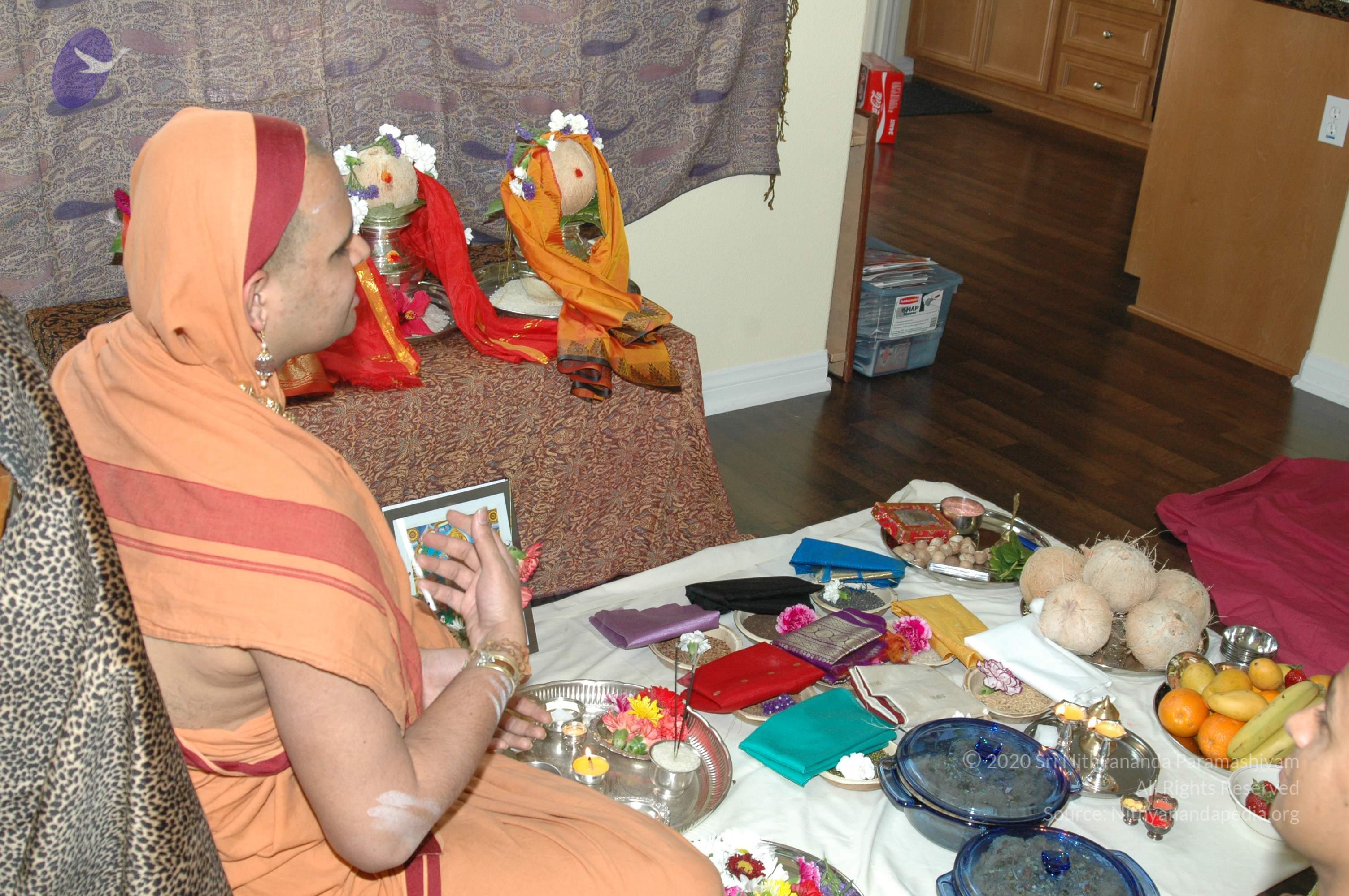 11May08_darshan_130_CMP_WM