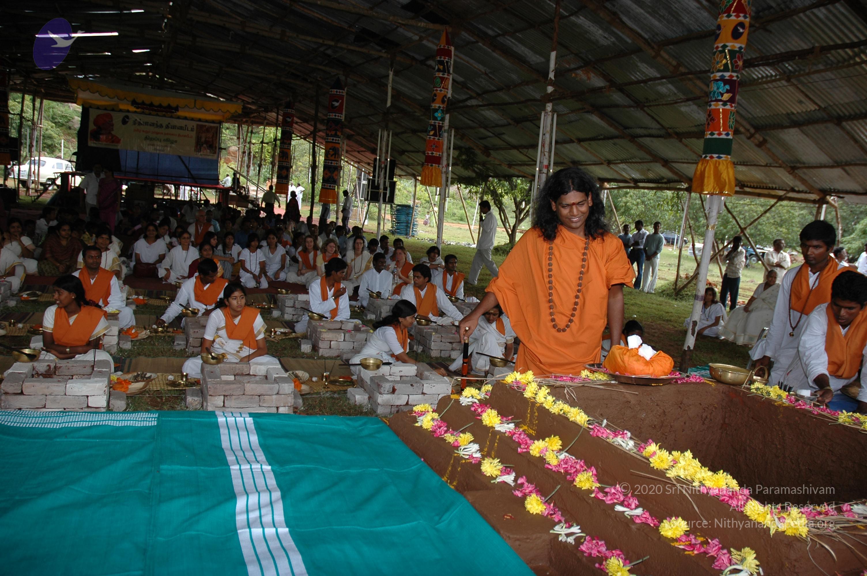 20081111_Photo_1223_DSC_2448_CMP_WM