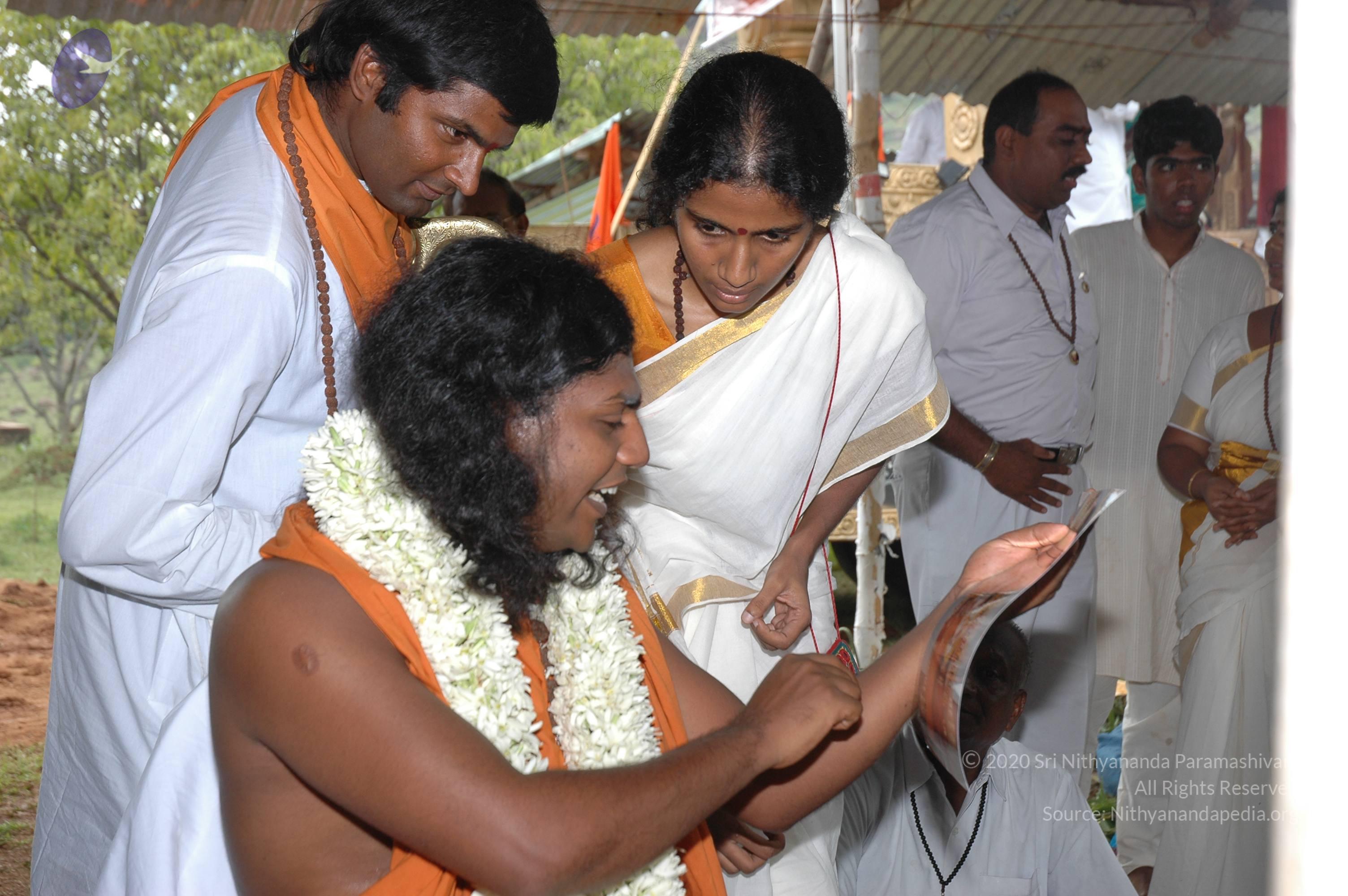 20081111_Photo_1379_DSC_2608_CMP_WM