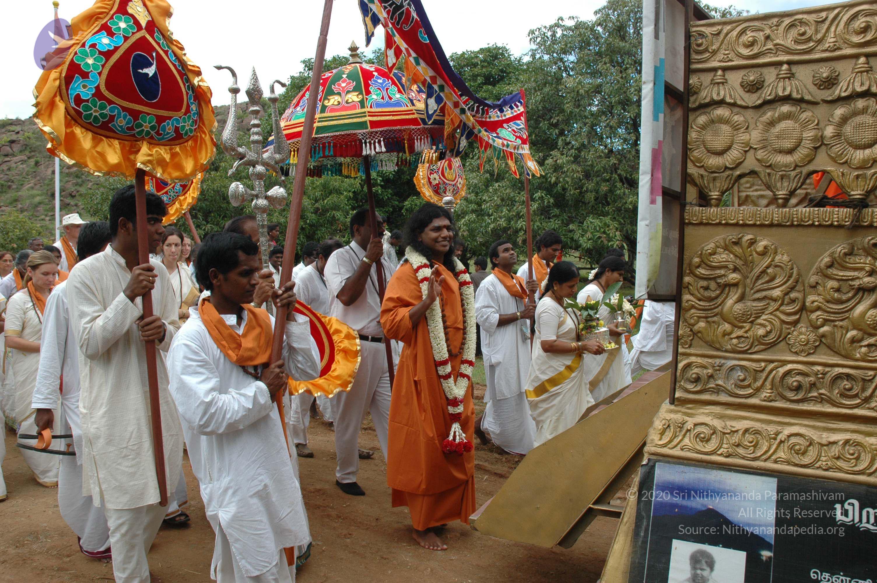 20081111_Photo_1751_DSC_2082_CMP_WM