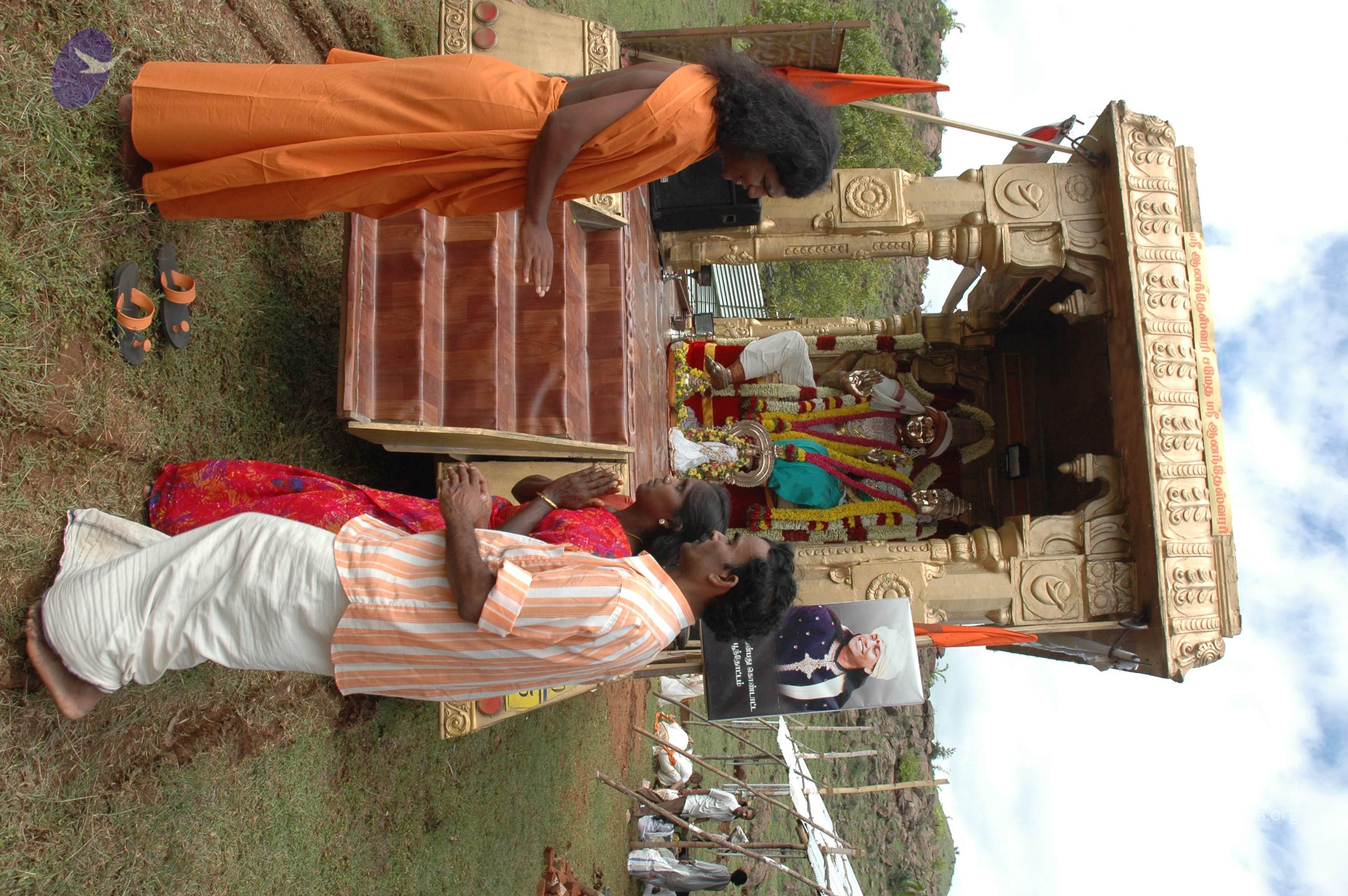 20081111_Photo_2004_DSC_2235_CMP_WM