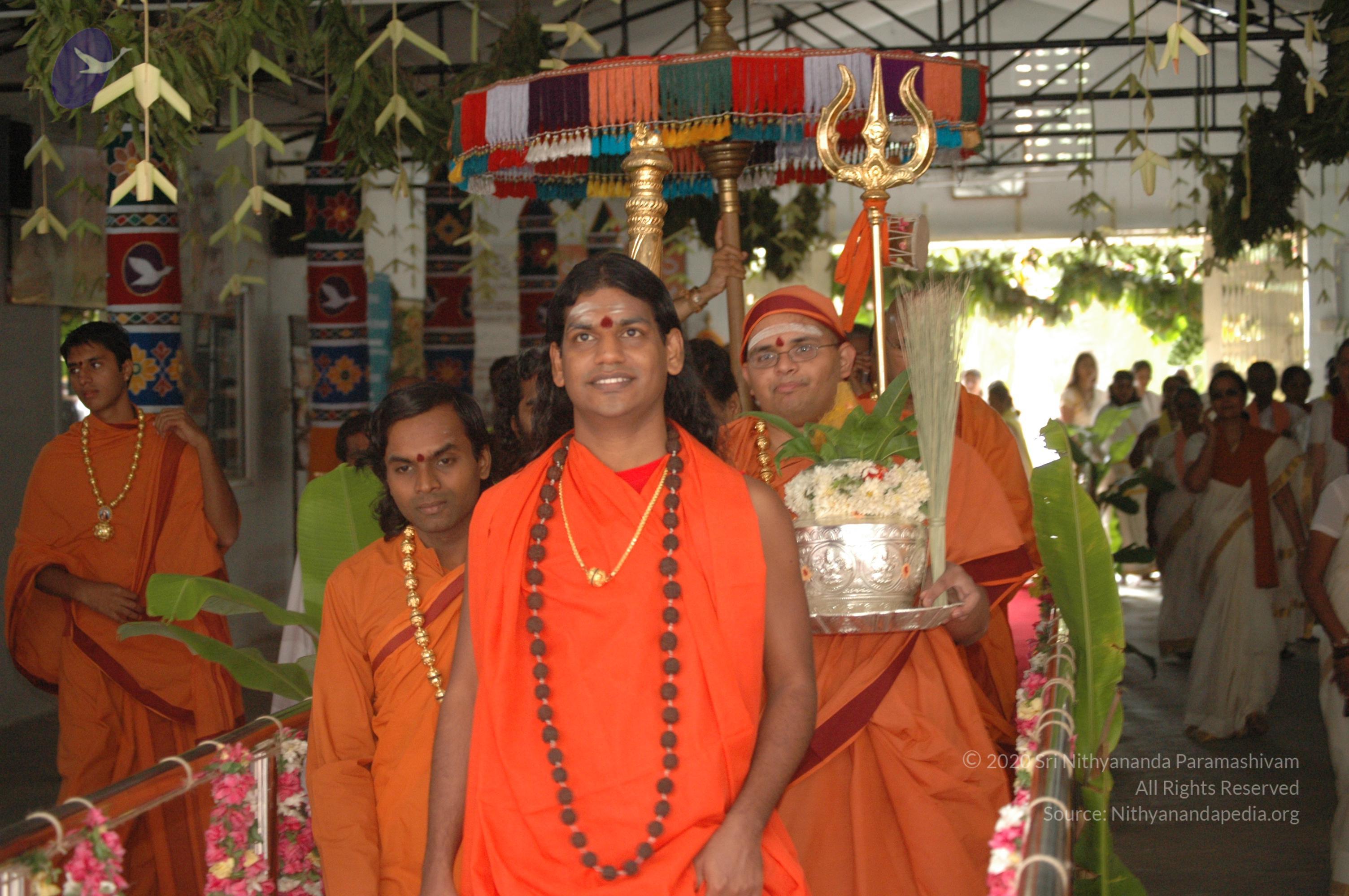 arriving at temple_CMP_WM