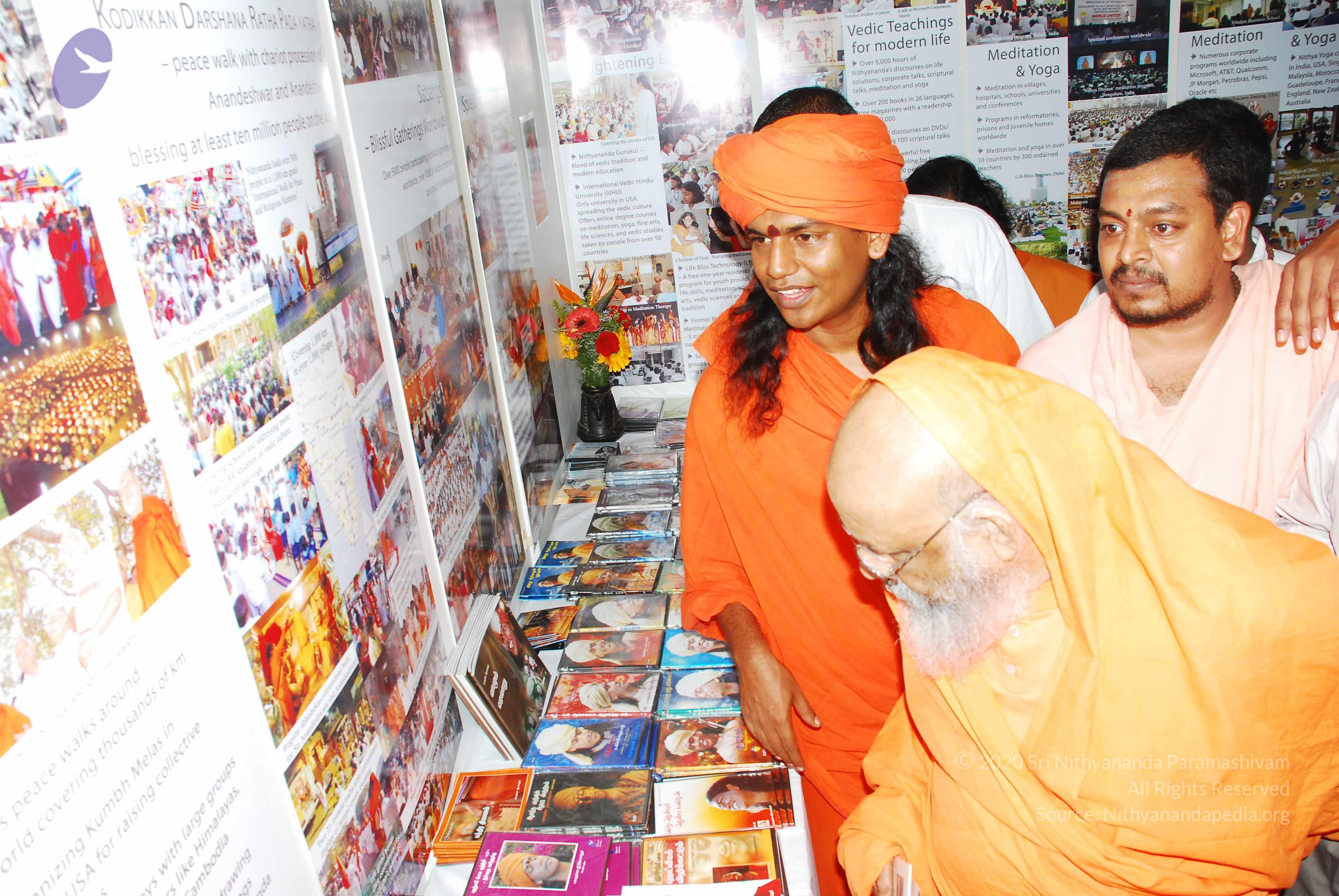 chennai spiritual fair march 09 with dayanand saraswati_CMP_WM