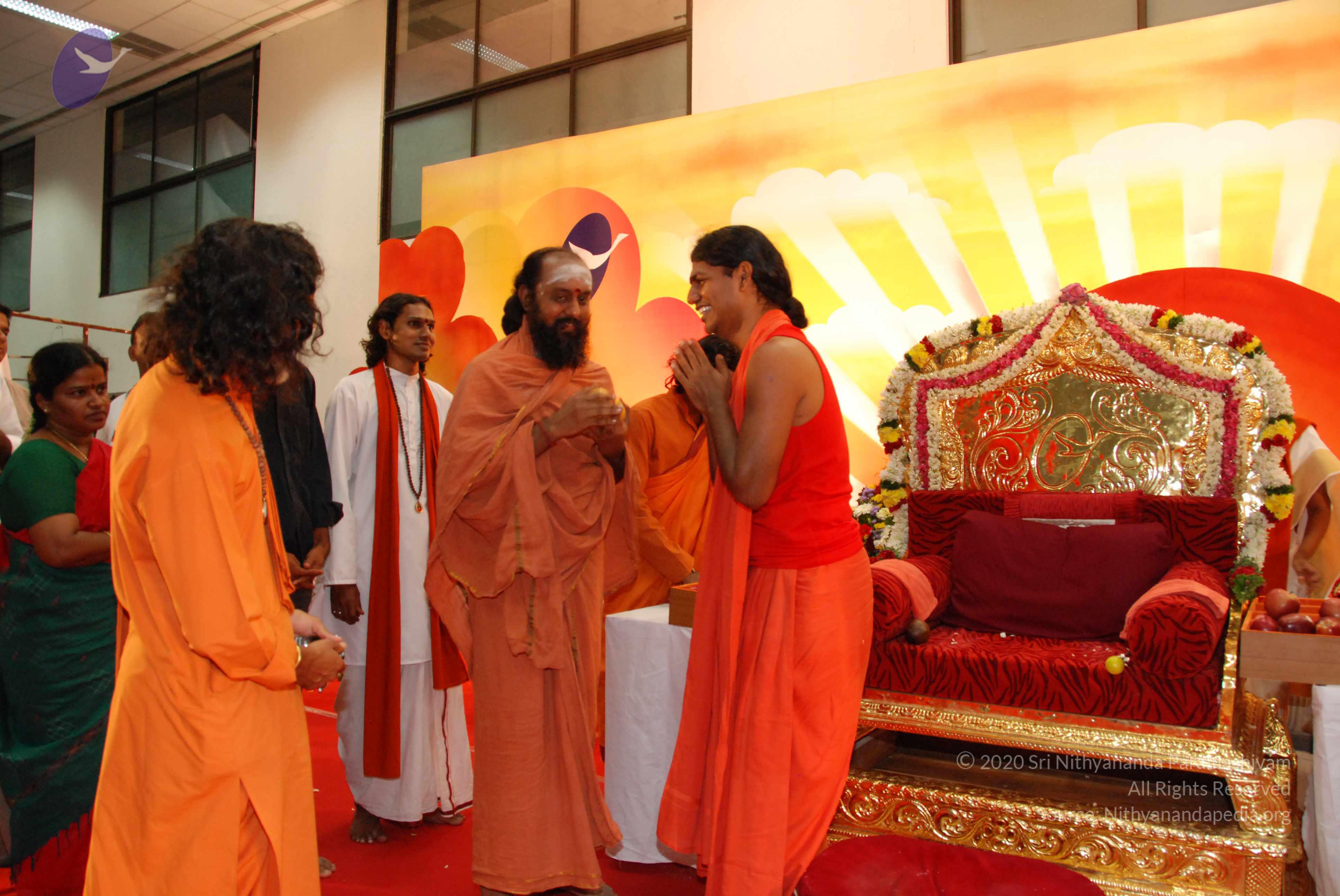 paying respects to sannyasis_CMP_WM