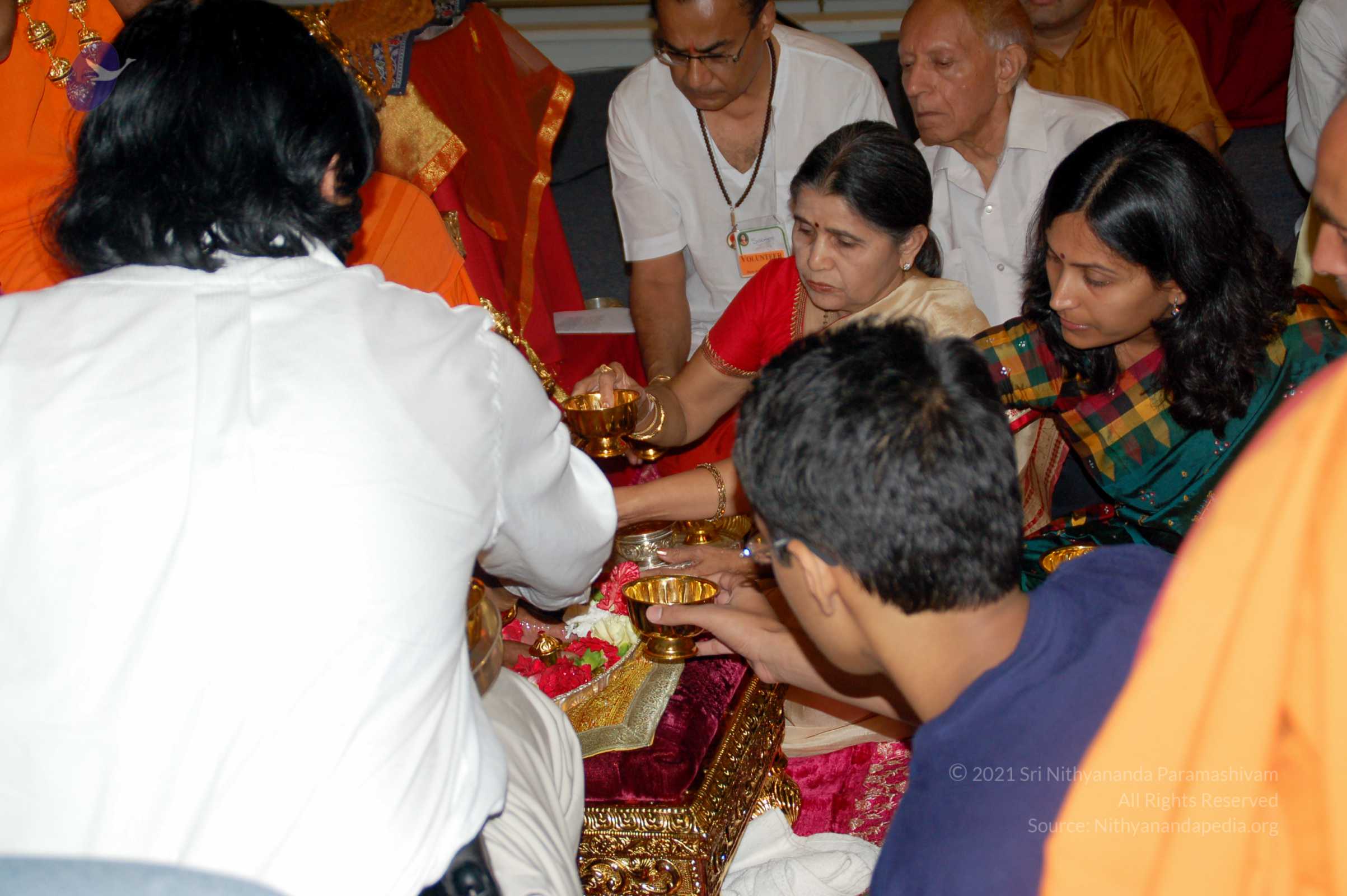 20091002_02October2009_Pratyaksha_Puja_0401