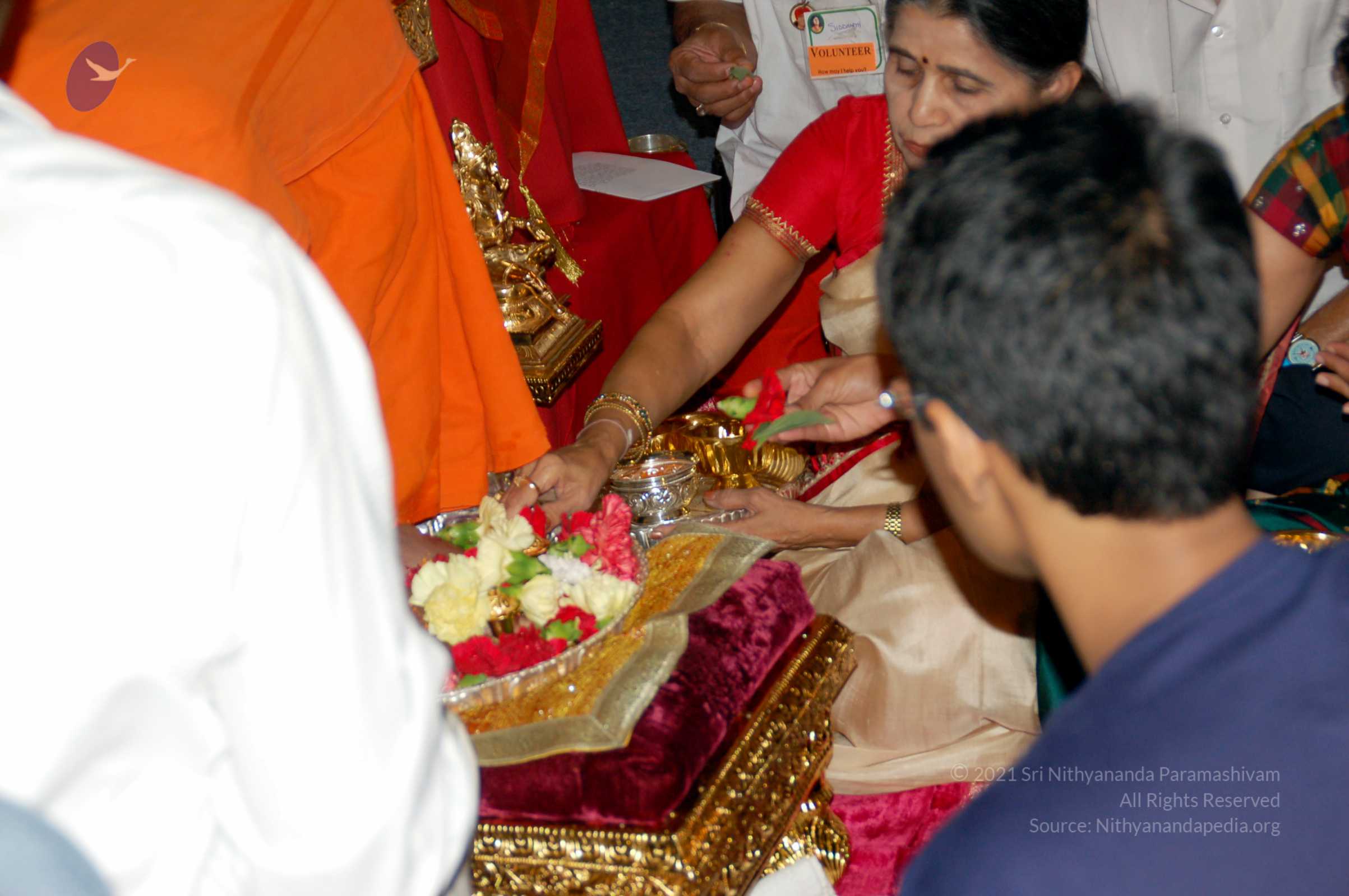 20091002_02October2009_Pratyaksha_Puja_1101