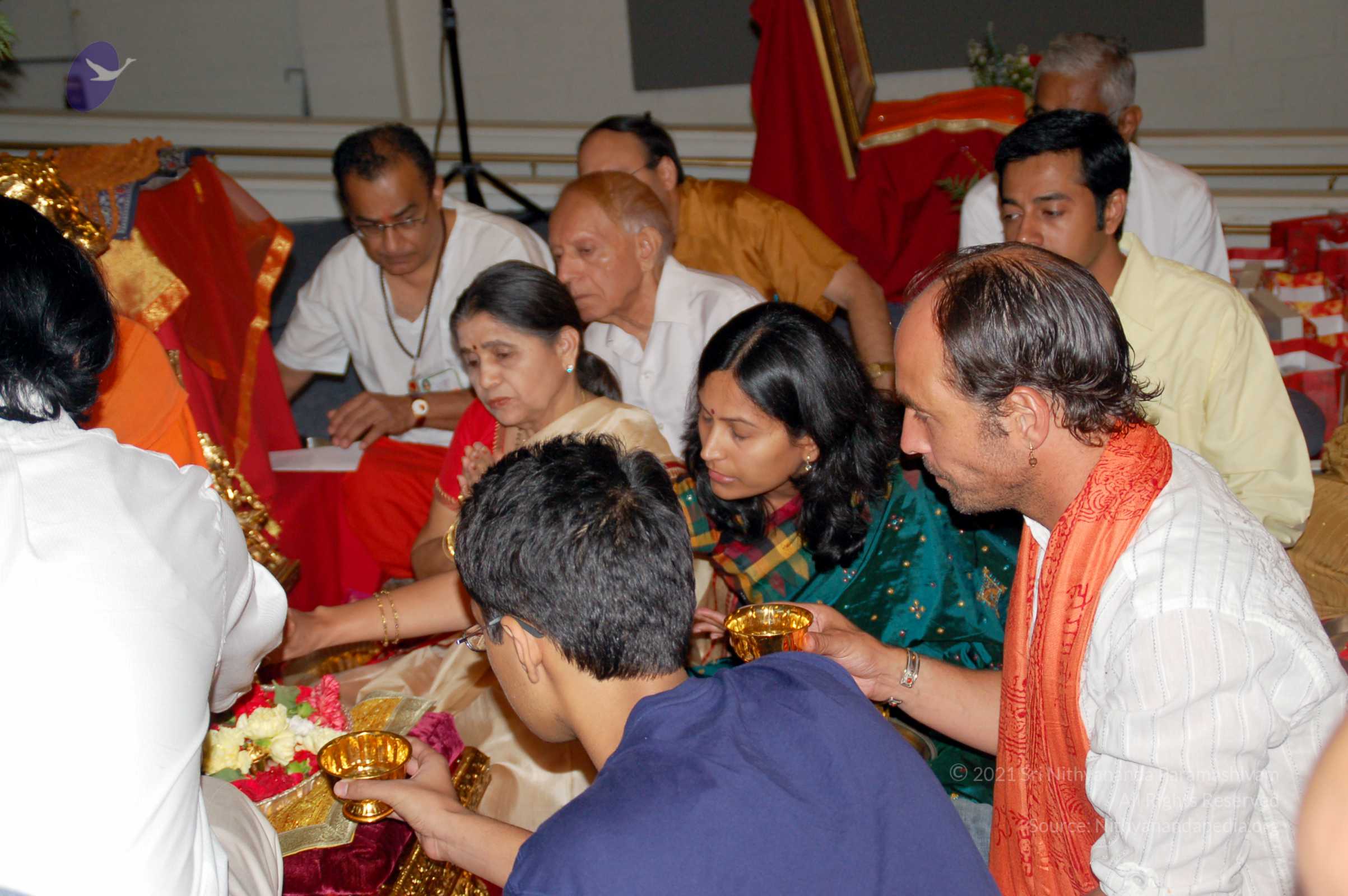 20091002_02October2009_Pratyaksha_Puja_1701