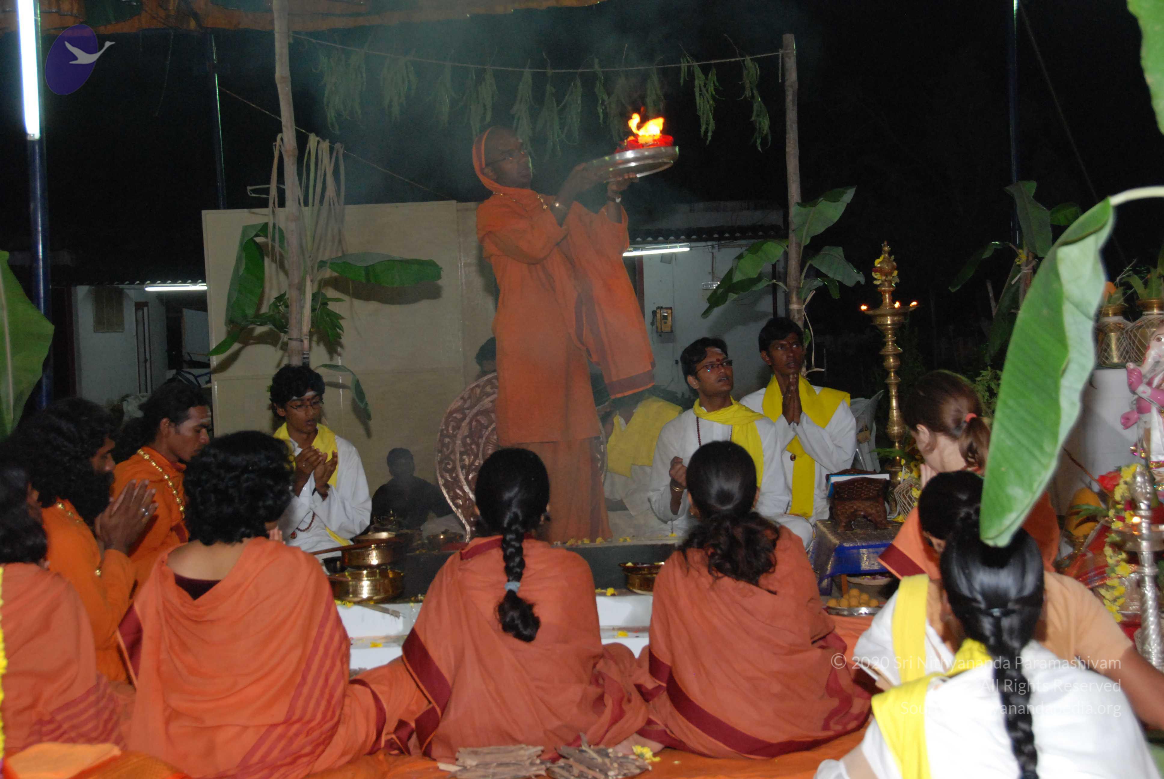 20090926_Photo_1014_DSC_2580_CMP_WM