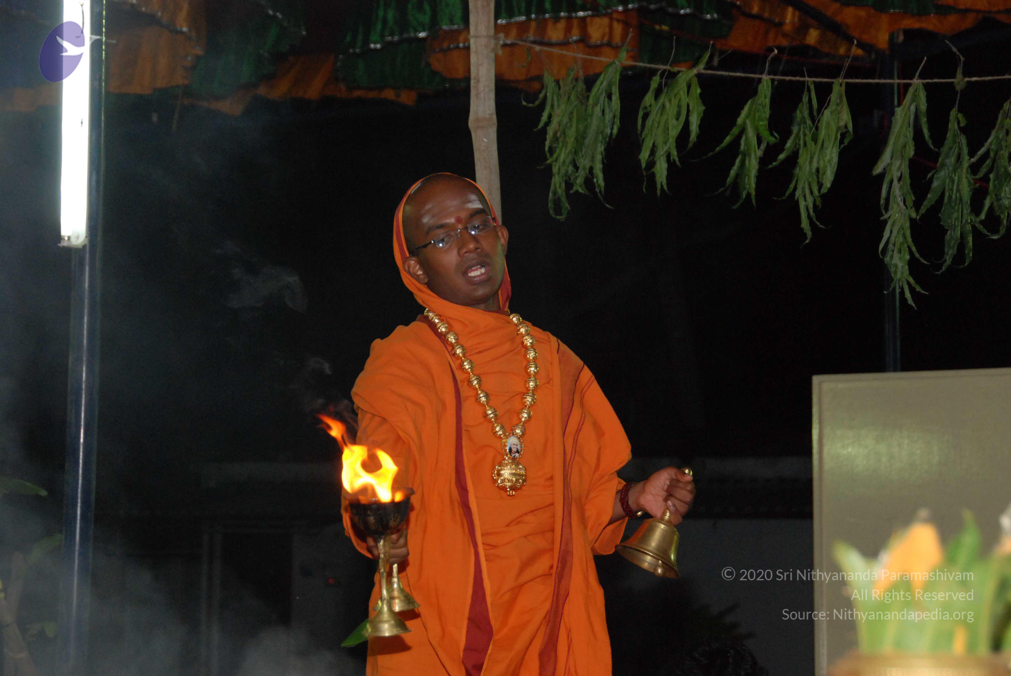 20090926_Photo_1083_DSC_2603_CMP_WM