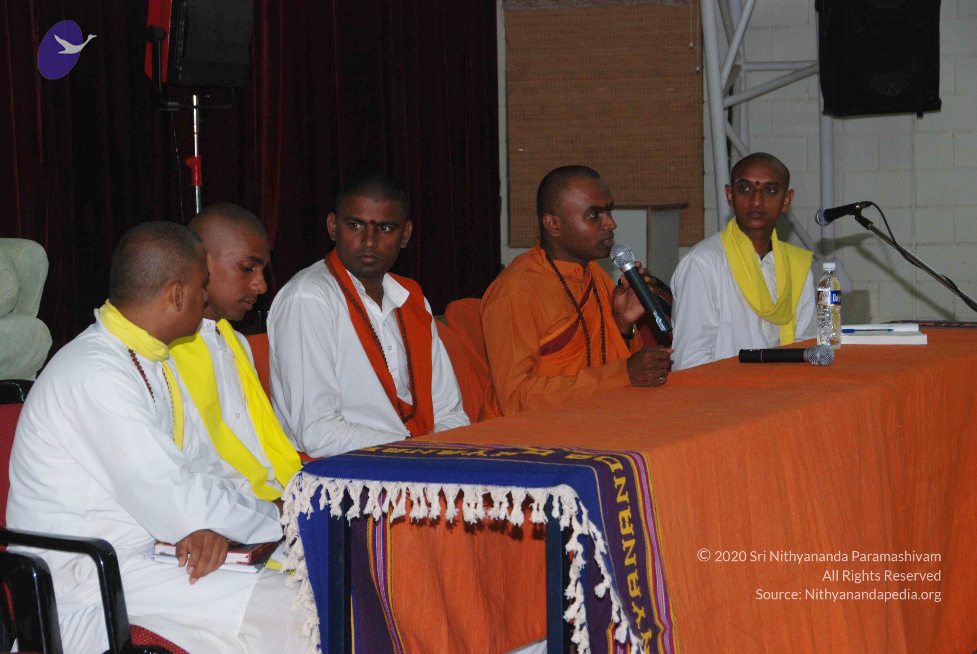 20100808_Photo_1051_DSC_0083_CMP_WM