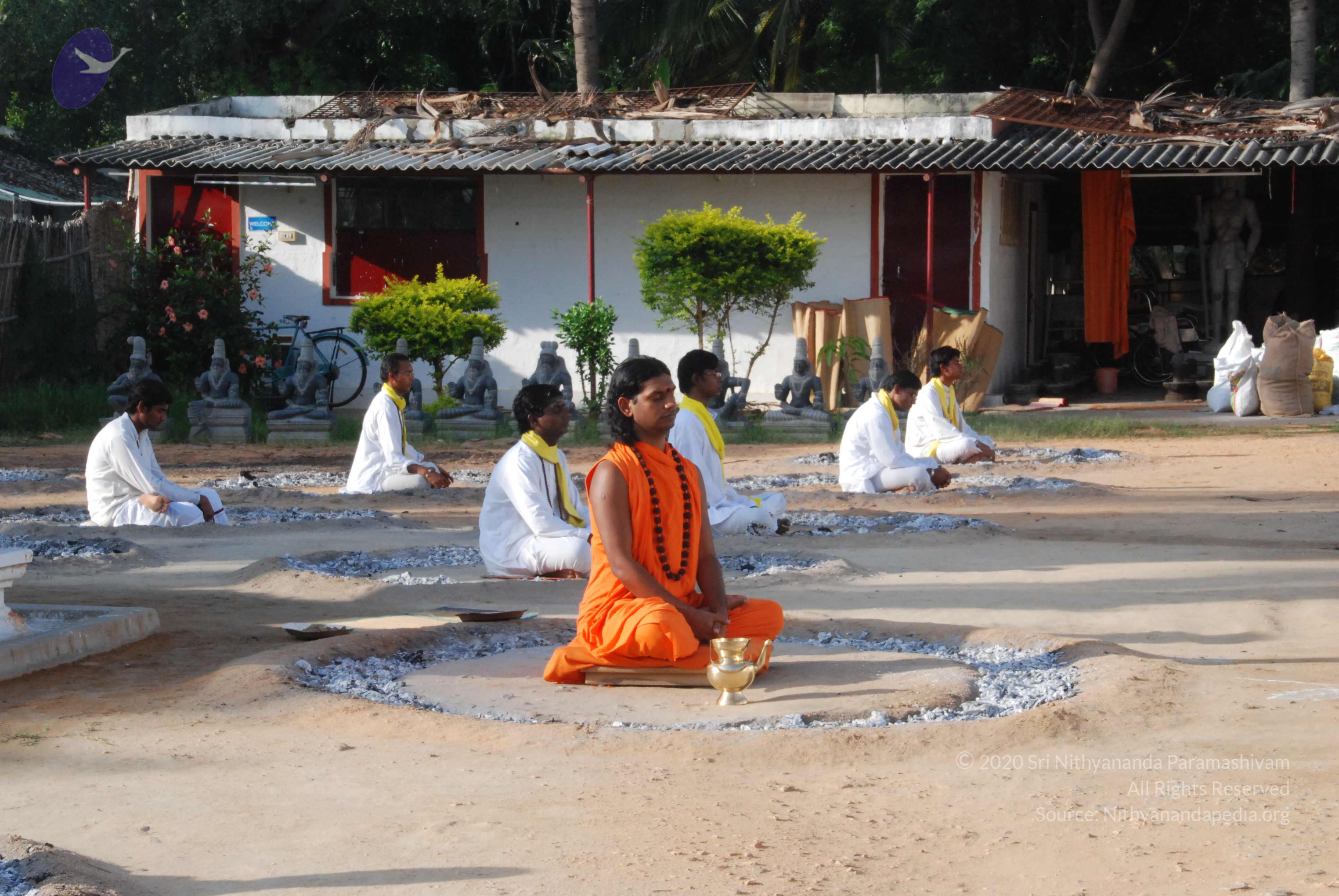 20100710_Photo_1045_DSC_7653_CMP_WM