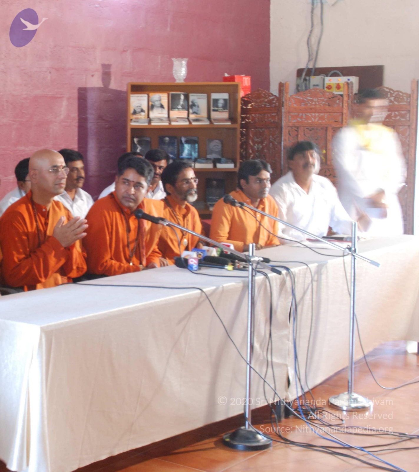 DSC_1040_CMP_WM Done