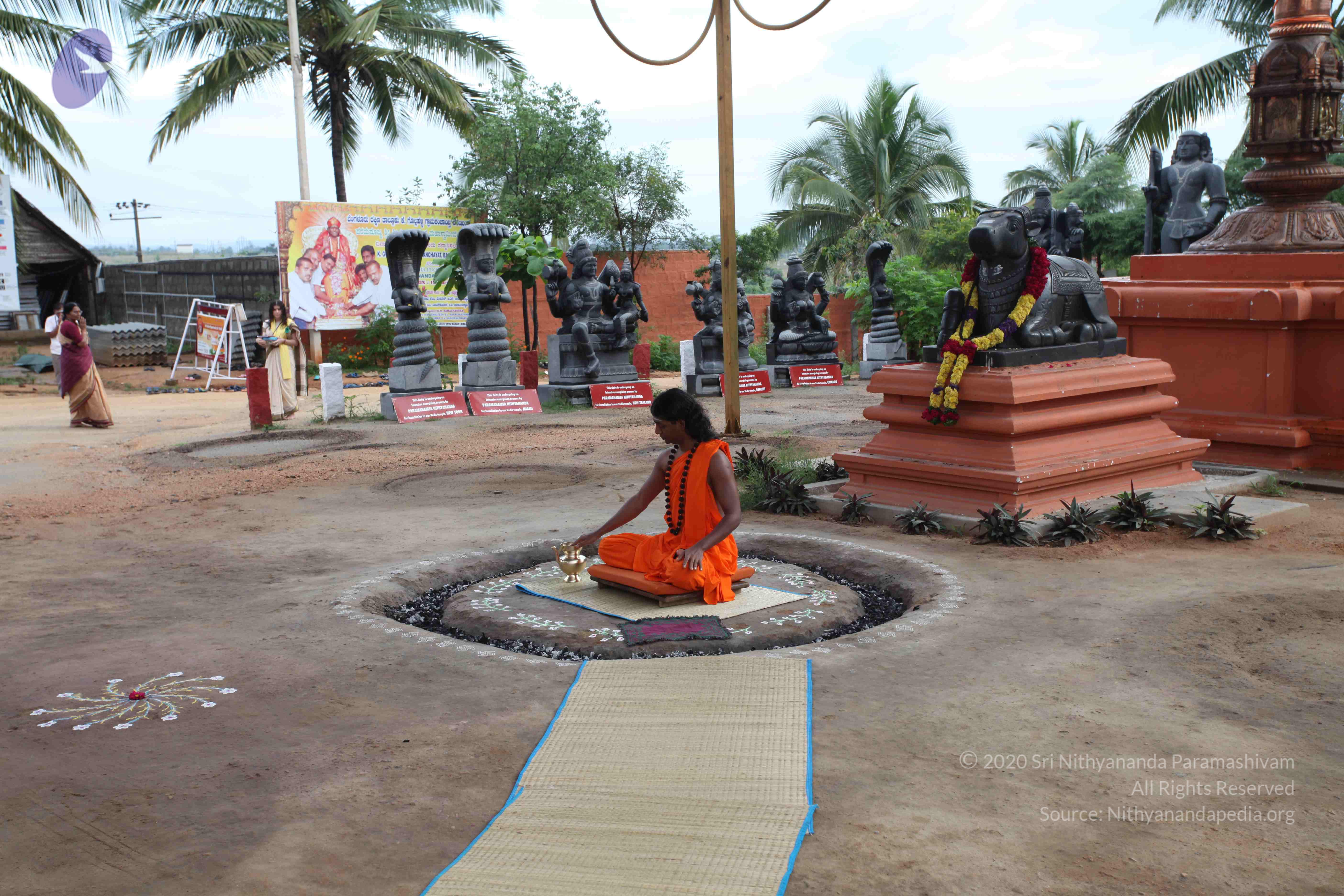 20101103_Photo_1043_IMG_9117_CMP_WM