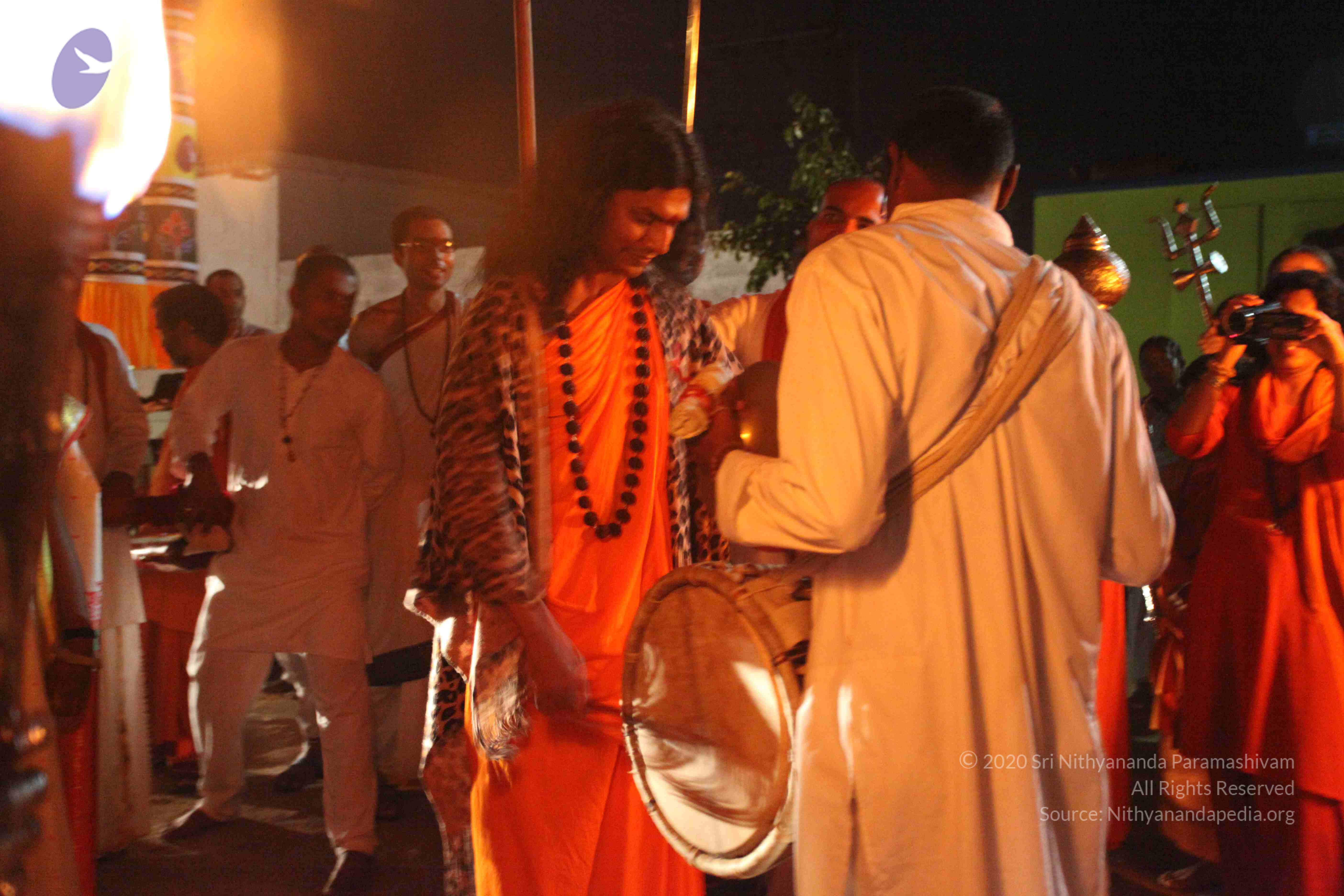 20101119_Photo_1155_IMG_8366_CMP_WM