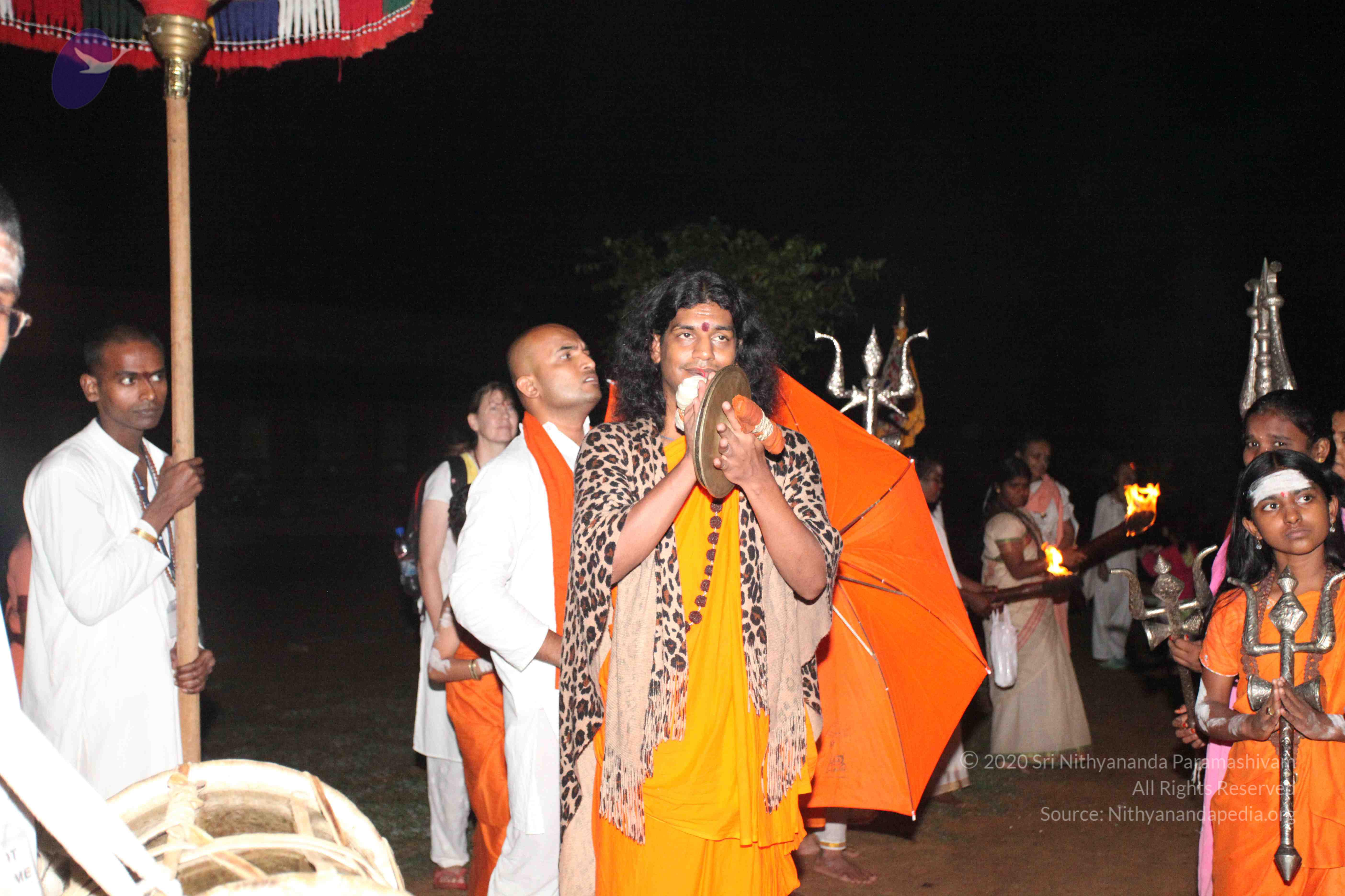 20101119_Photo_1272_IMG_8419_CMP_WM