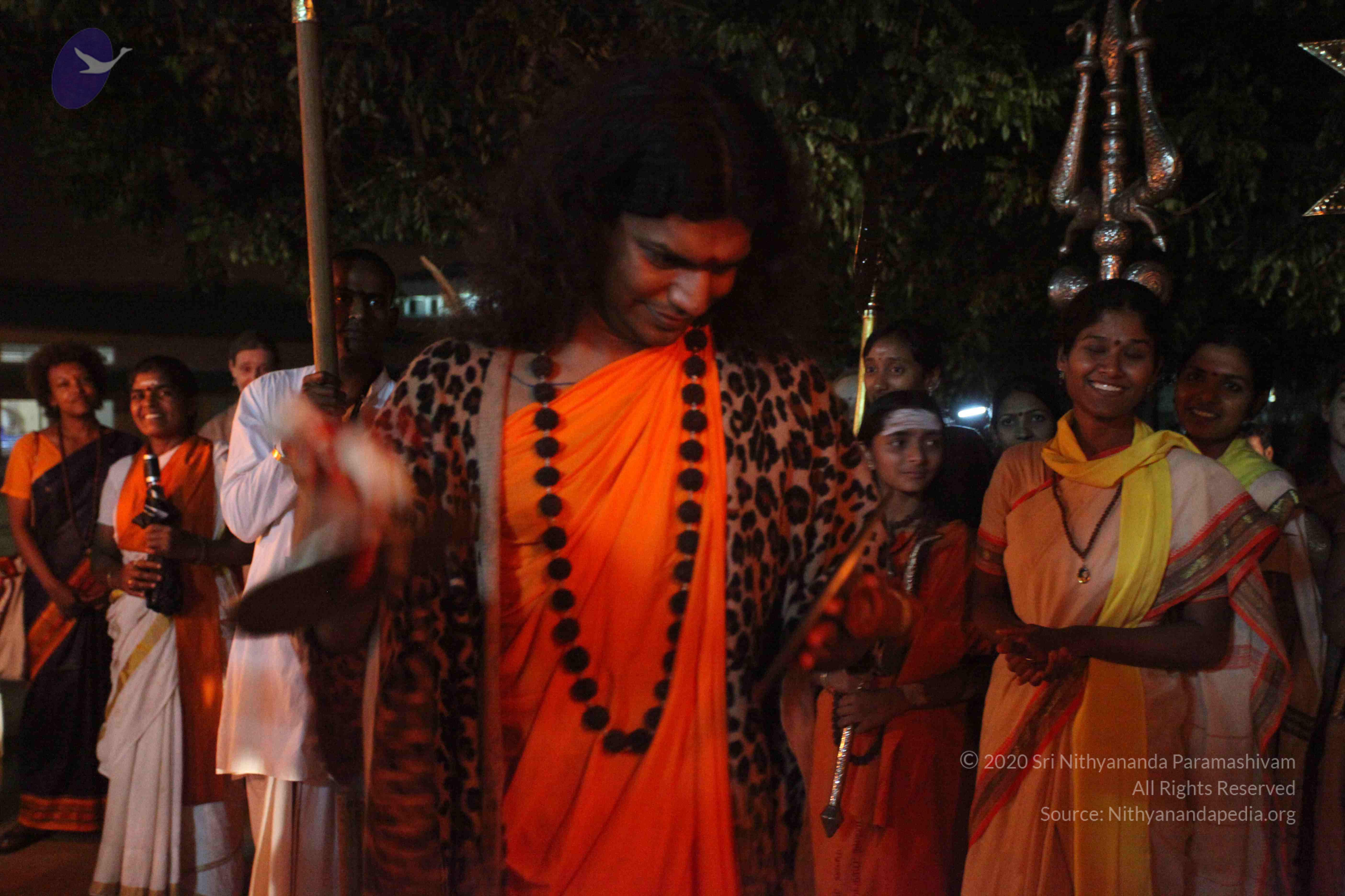 20101119_Photo_1296_IMG_8300_CMP_WM