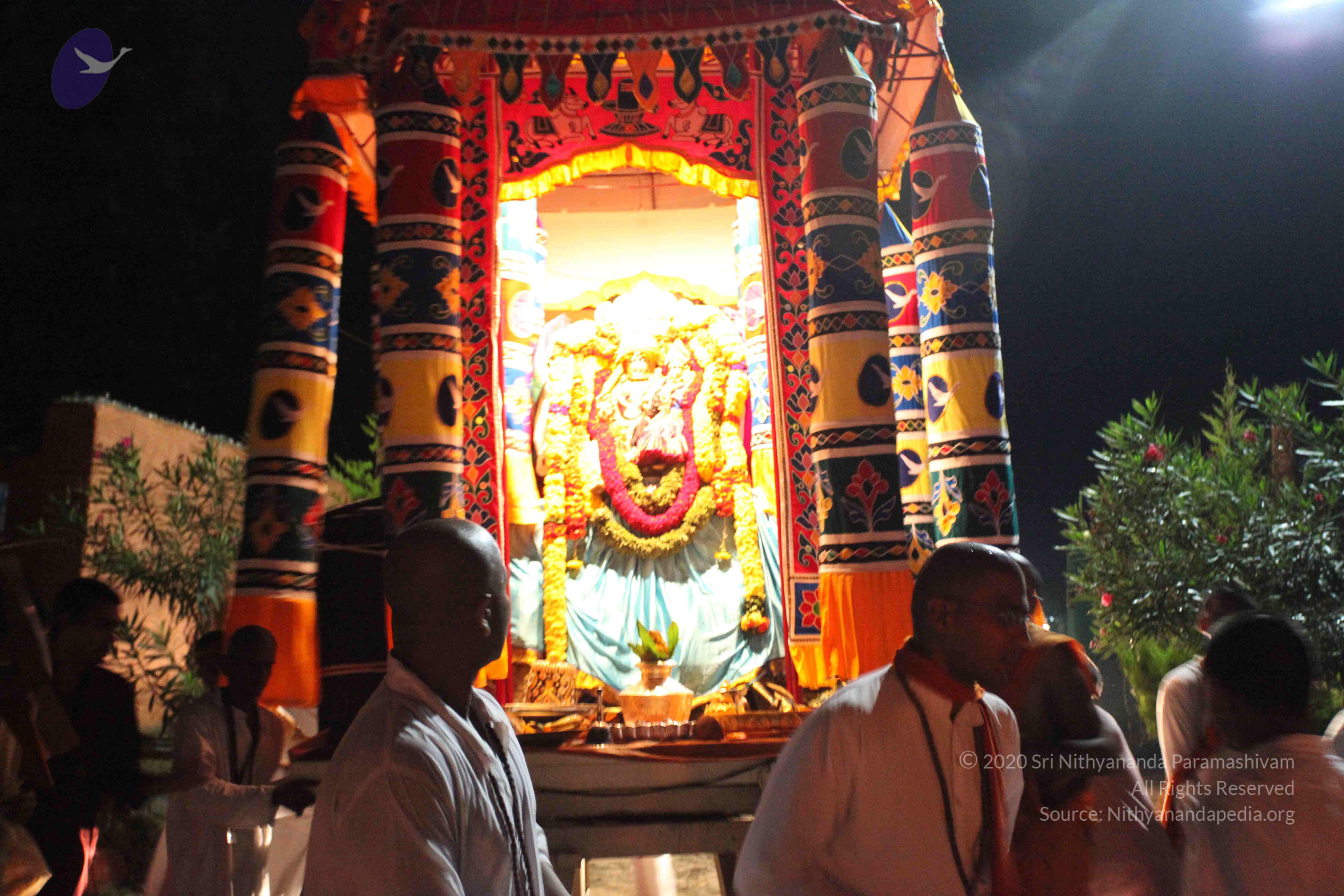 20101119_Photo_1312_IMG_8250_CMP_WM