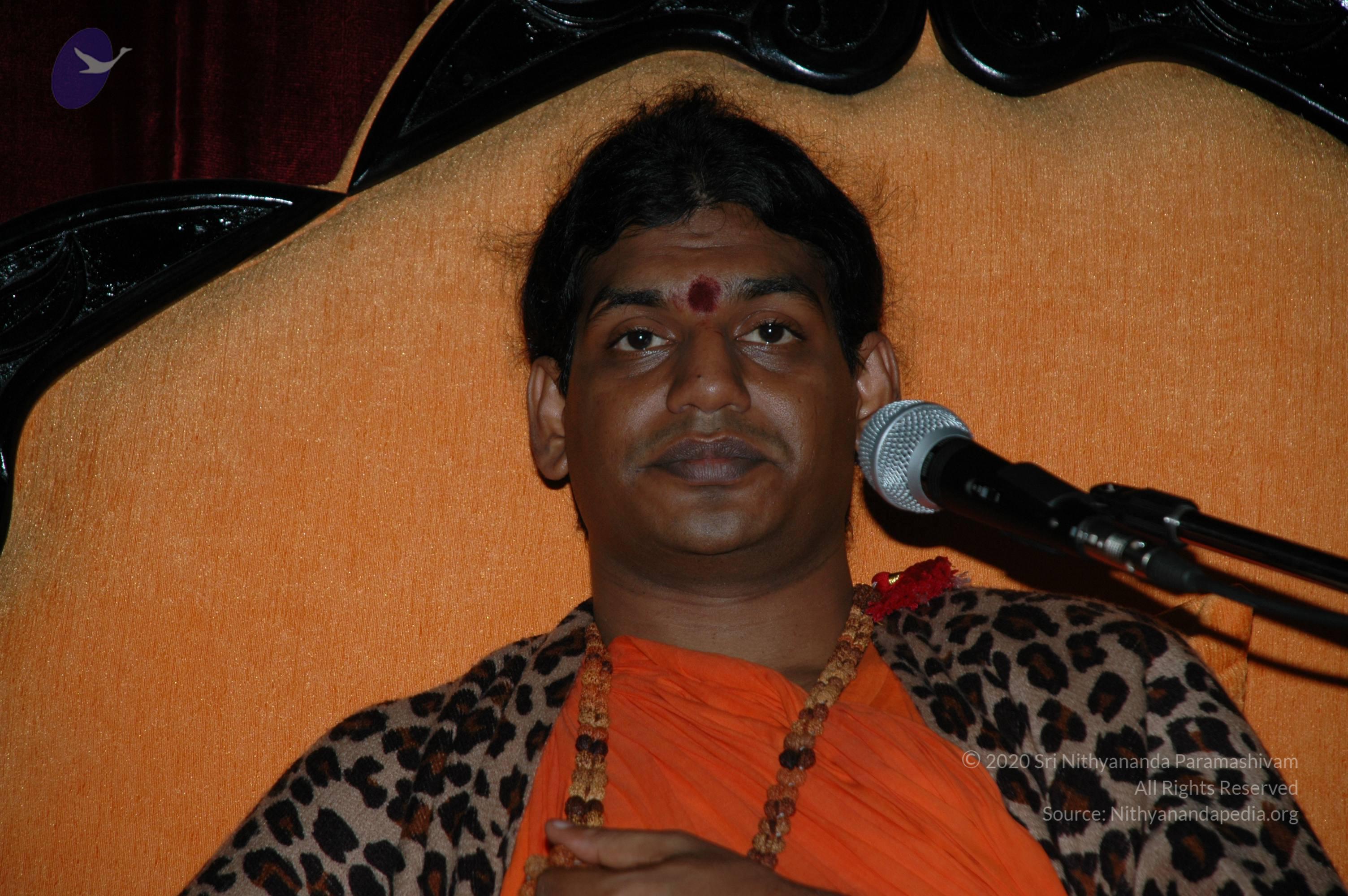 20101005_Photo_1076_DSC_8030_CMP_WM