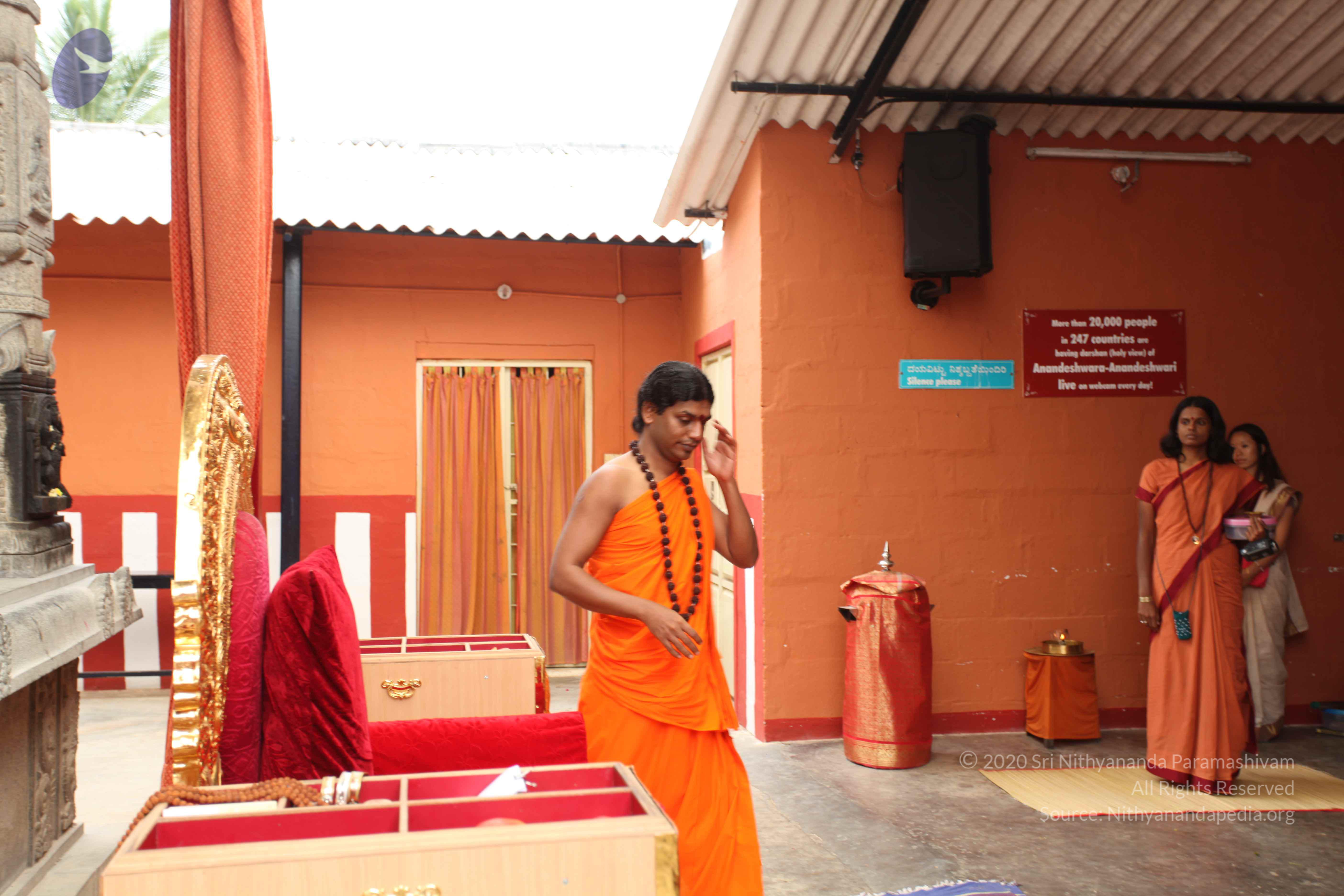 20101030_Photo_1003_IMG_7981_CMP_WM