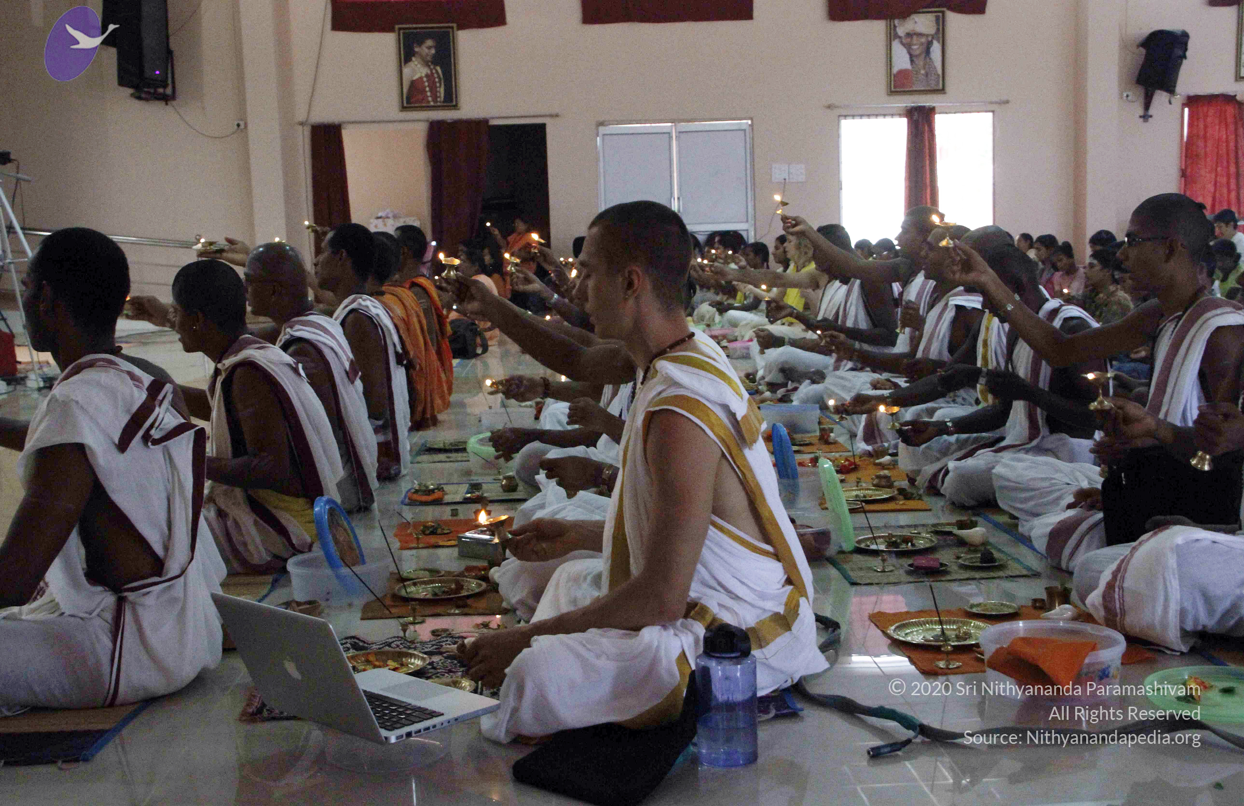 20110802_Photo_1013__MG_8797_CMP_WM